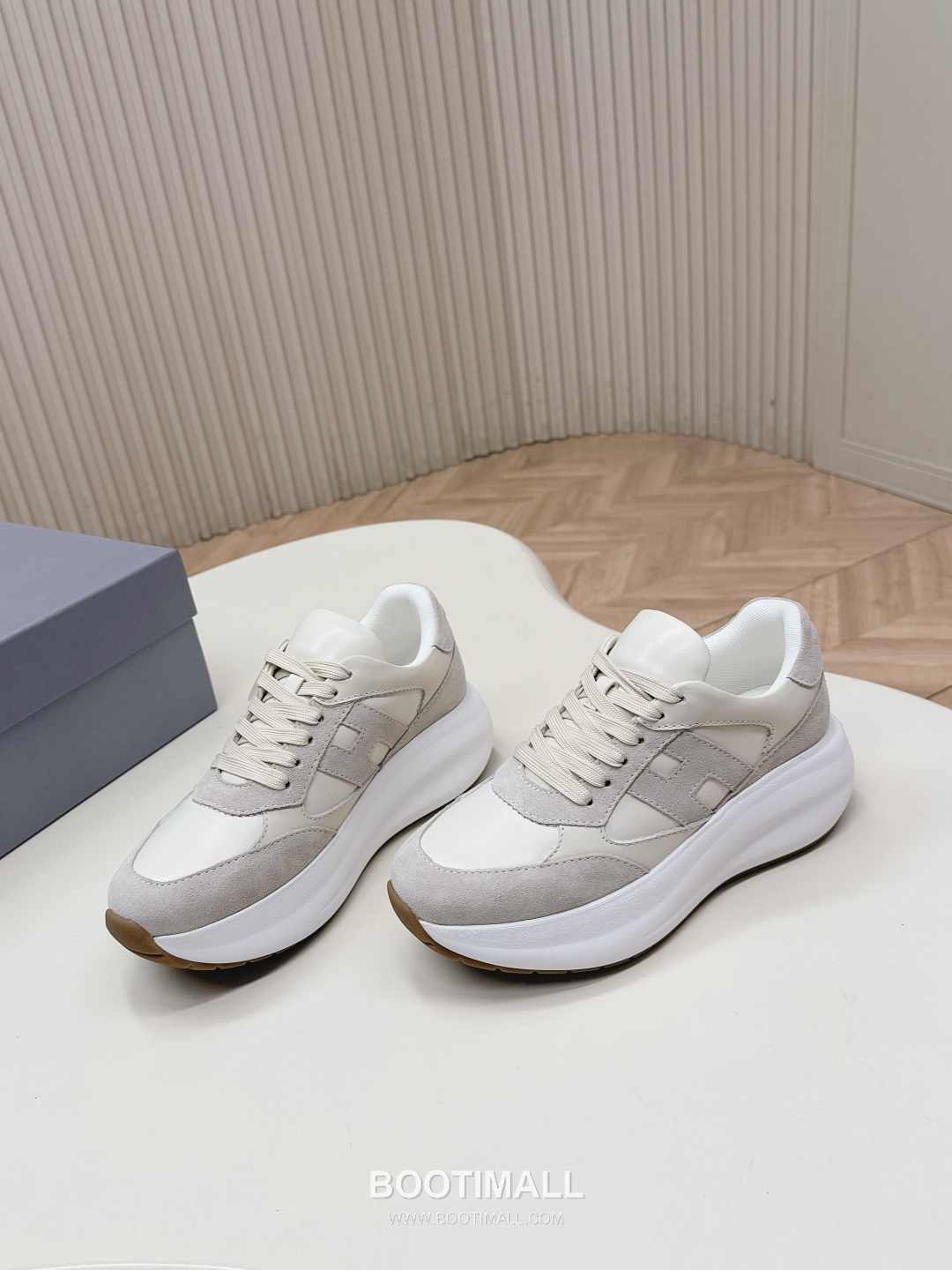 HOGAN Interactive Leather Chunky Sole Runner Sneakers 호간 인터랙티브 레더 청키솔 러너 스니커즈 3