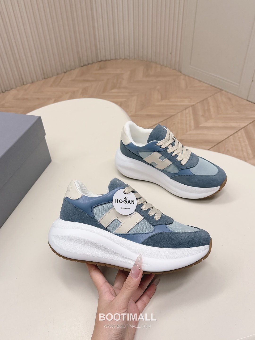 HOGAN Interactive Leather Chunky Sole Runner Sneakers 호간 인터랙티브 레더 청키솔 러너 스니커즈 4