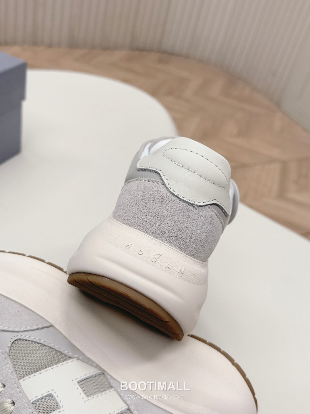 HOGAN Interactive Leather Chunky Sole Runner Sneakers 호간 인터랙티브 레더 청키솔 러너 스니커즈 7