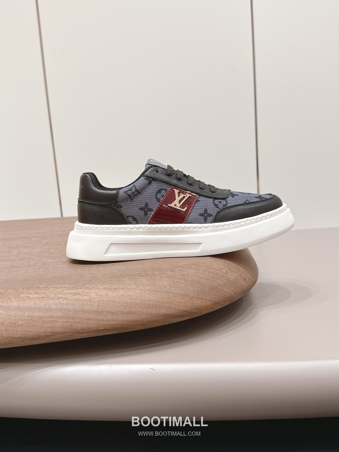 Louis Vuitton Trainer Leather Fabric Chunky Sole Sneakers 루이비통 트레이너 레더 패브릭 청키솔 스니커즈 5