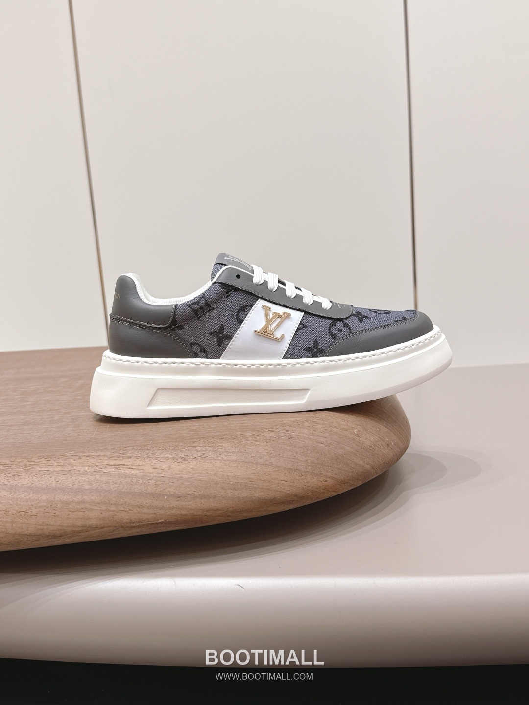 Louis Vuitton Trainer Leather Fabric Chunky Sole Sneakers 루이비통 트레이너 레더 패브릭 청키솔 스니커즈 5