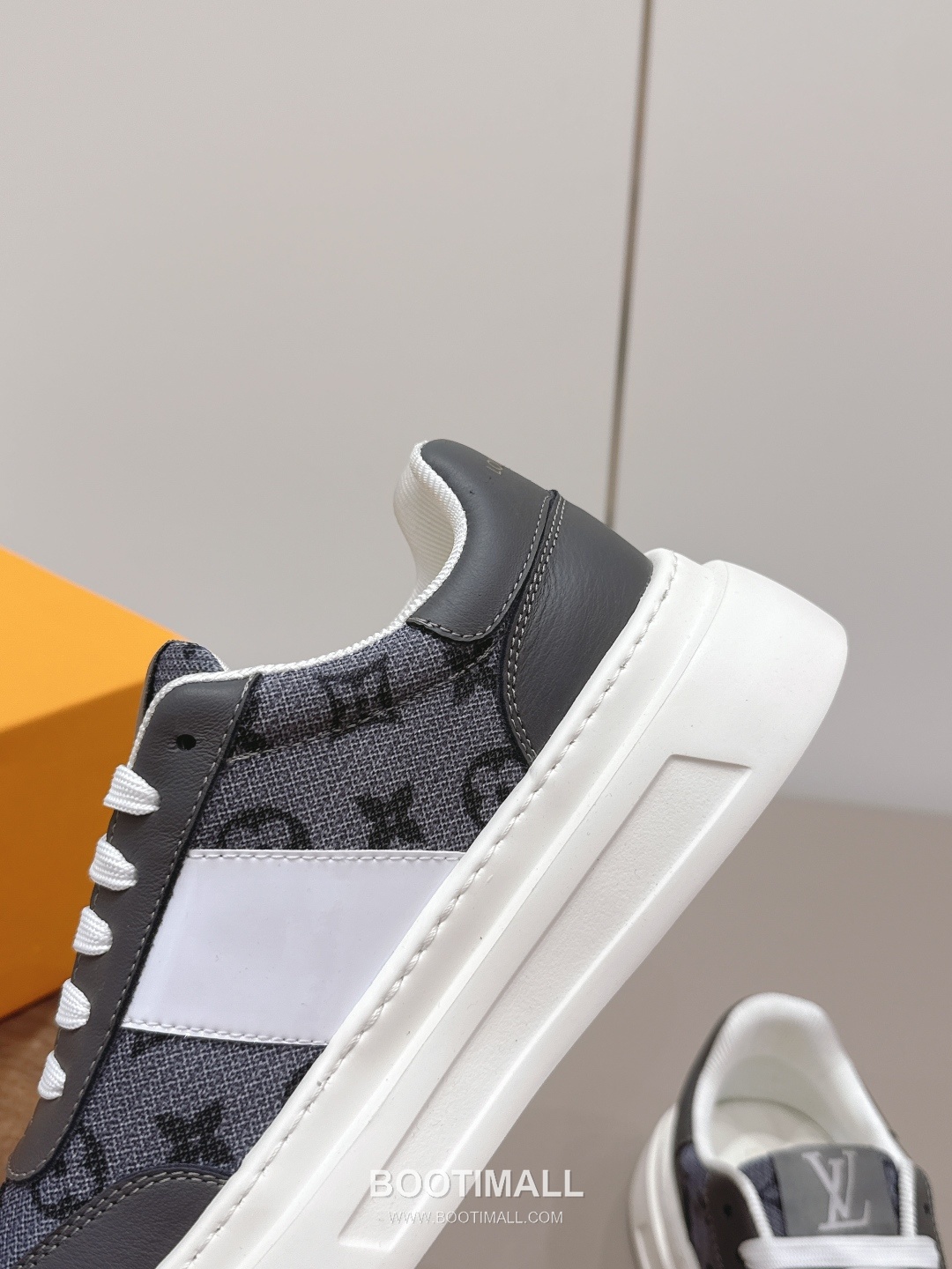 Louis Vuitton Trainer Leather Fabric Chunky Sole Sneakers 루이비통 트레이너 레더 패브릭 청키솔 스니커즈 8