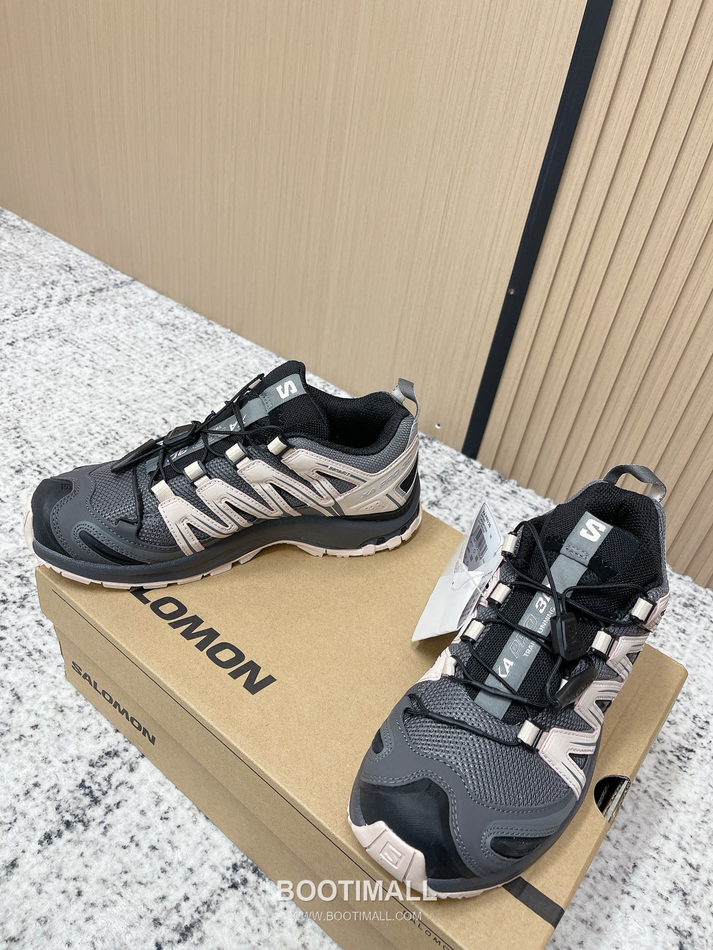 Salomon XT-6 Leather Mesh Trail Runner Sneakers 살로몬 XT-6 레더 메쉬 트레일 러너 스니커즈 3