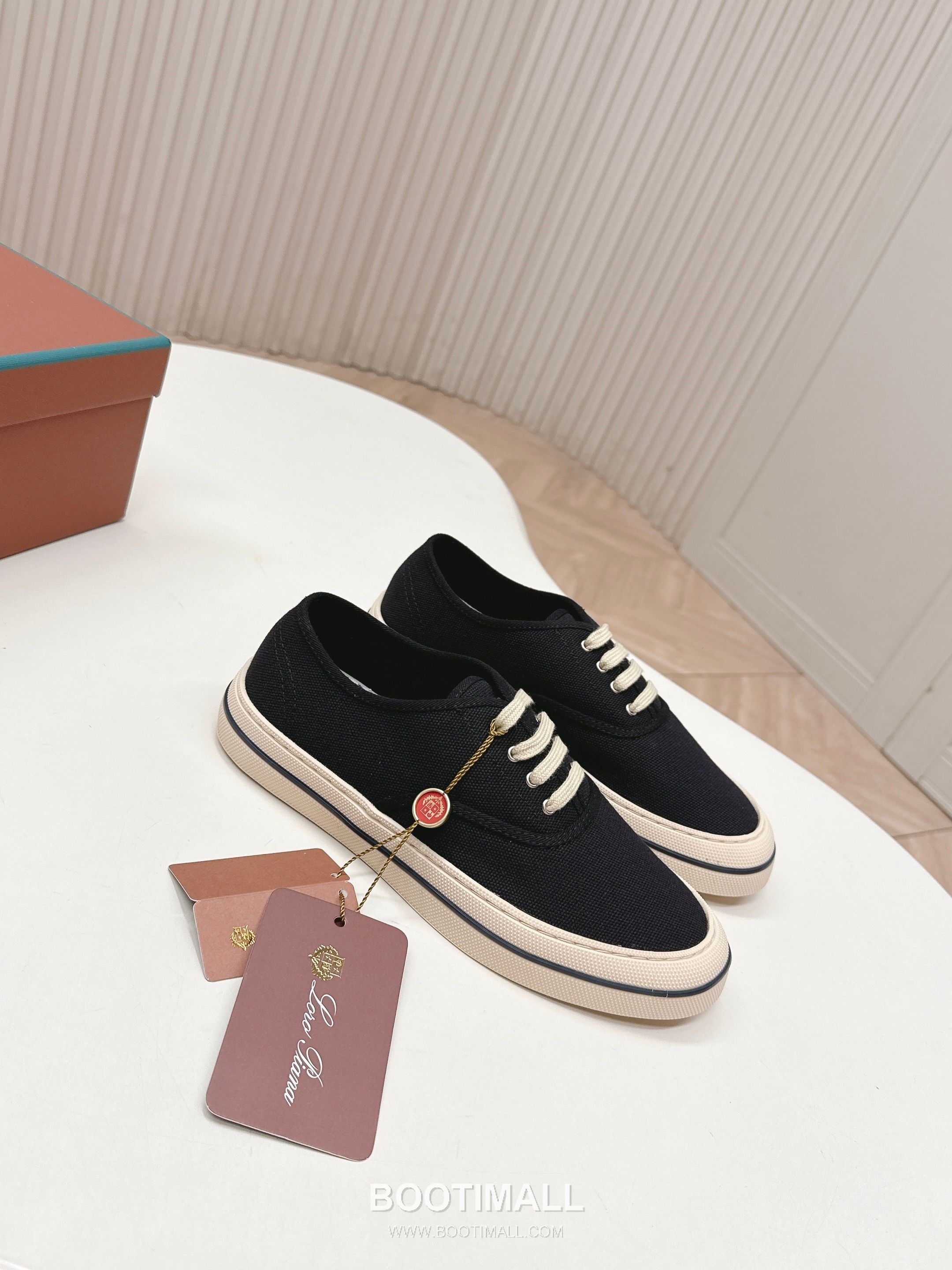 Loro Piana Canvas Low Top Sneakers 로로피아나 캔버스 로우탑 스니커즈 2