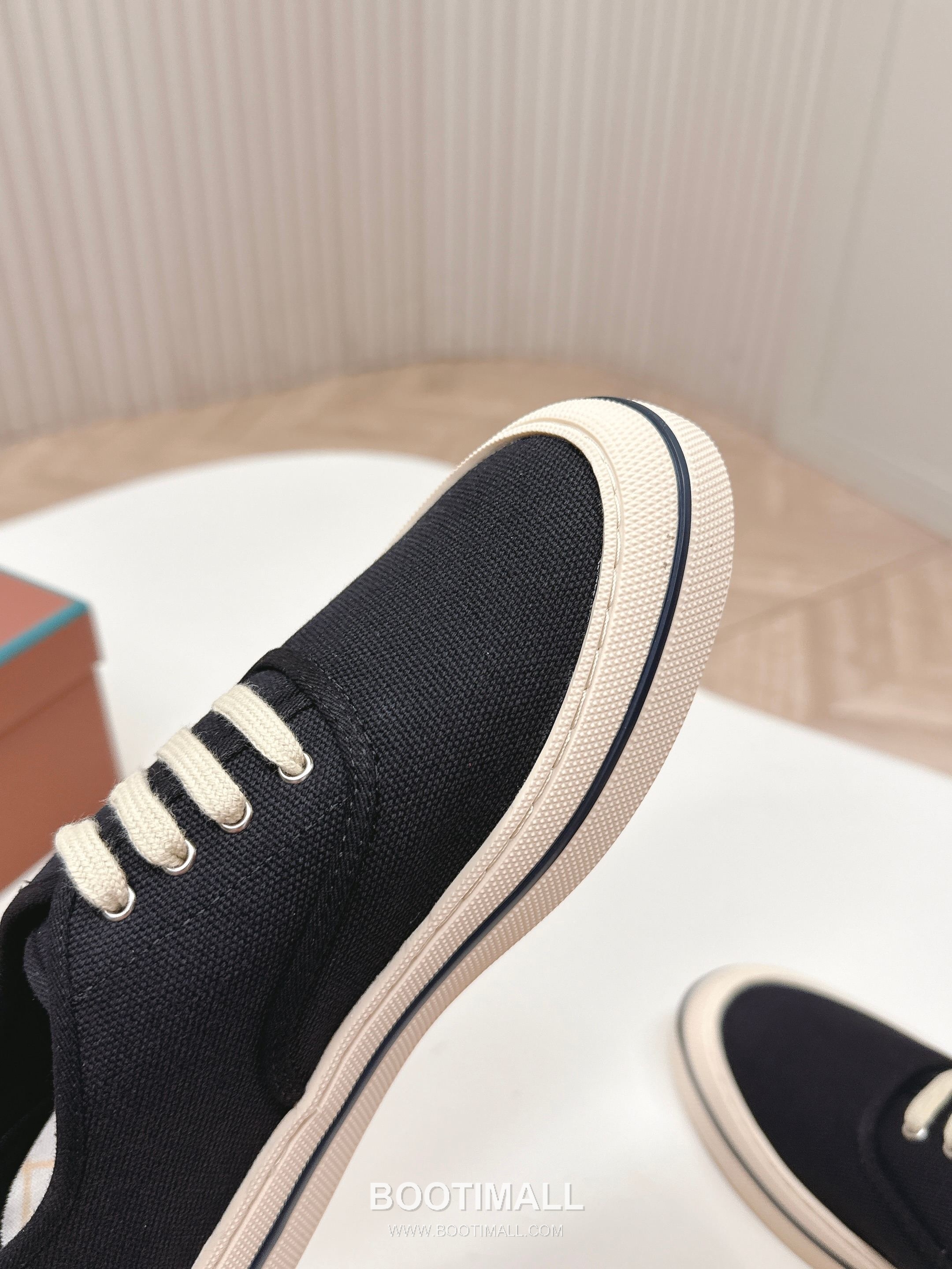 Loro Piana Canvas Low Top Sneakers 로로피아나 캔버스 로우탑 스니커즈 3