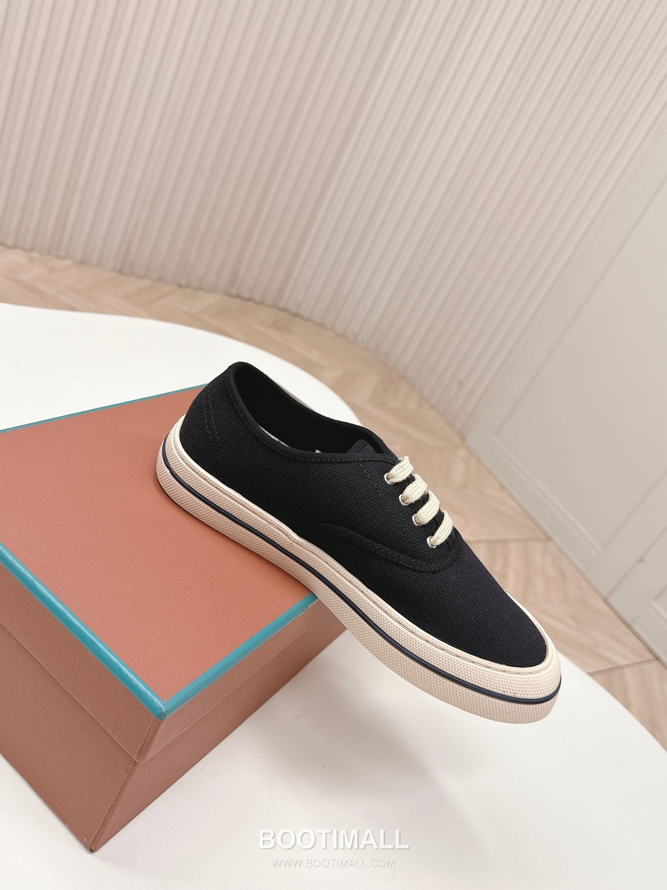 Loro Piana Canvas Low Top Sneakers 로로피아나 캔버스 로우탑 스니커즈 5
