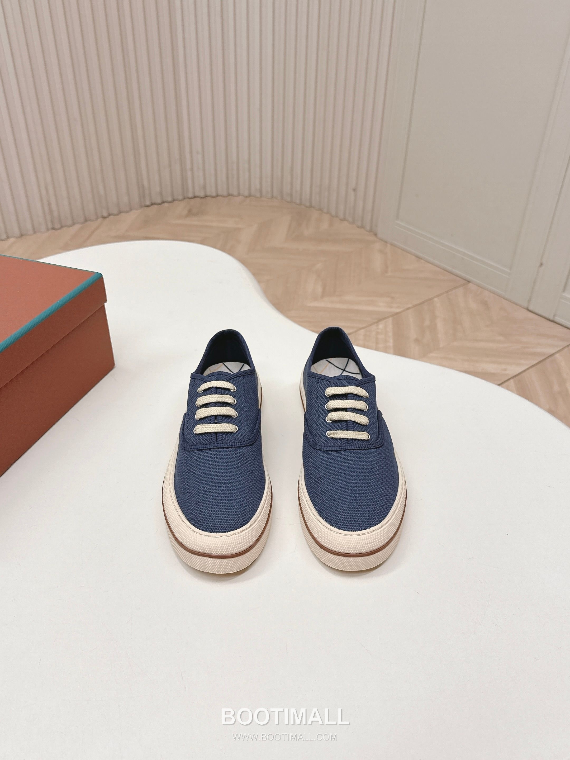 Loro Piana Canvas Low Top Sneakers 로로피아나 캔버스 로우탑 스니커즈 1