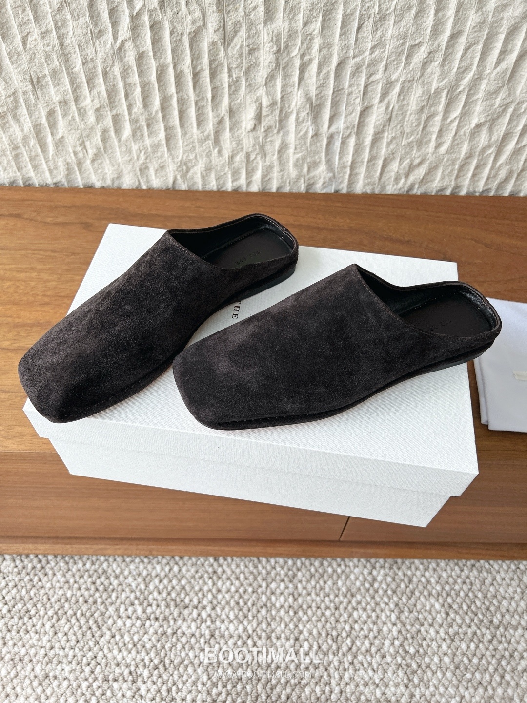 The Row Leather Suede Open Back Mule Flats 더로우 레더 스웨이드 오픈백 뮬 플랫 슈즈 3