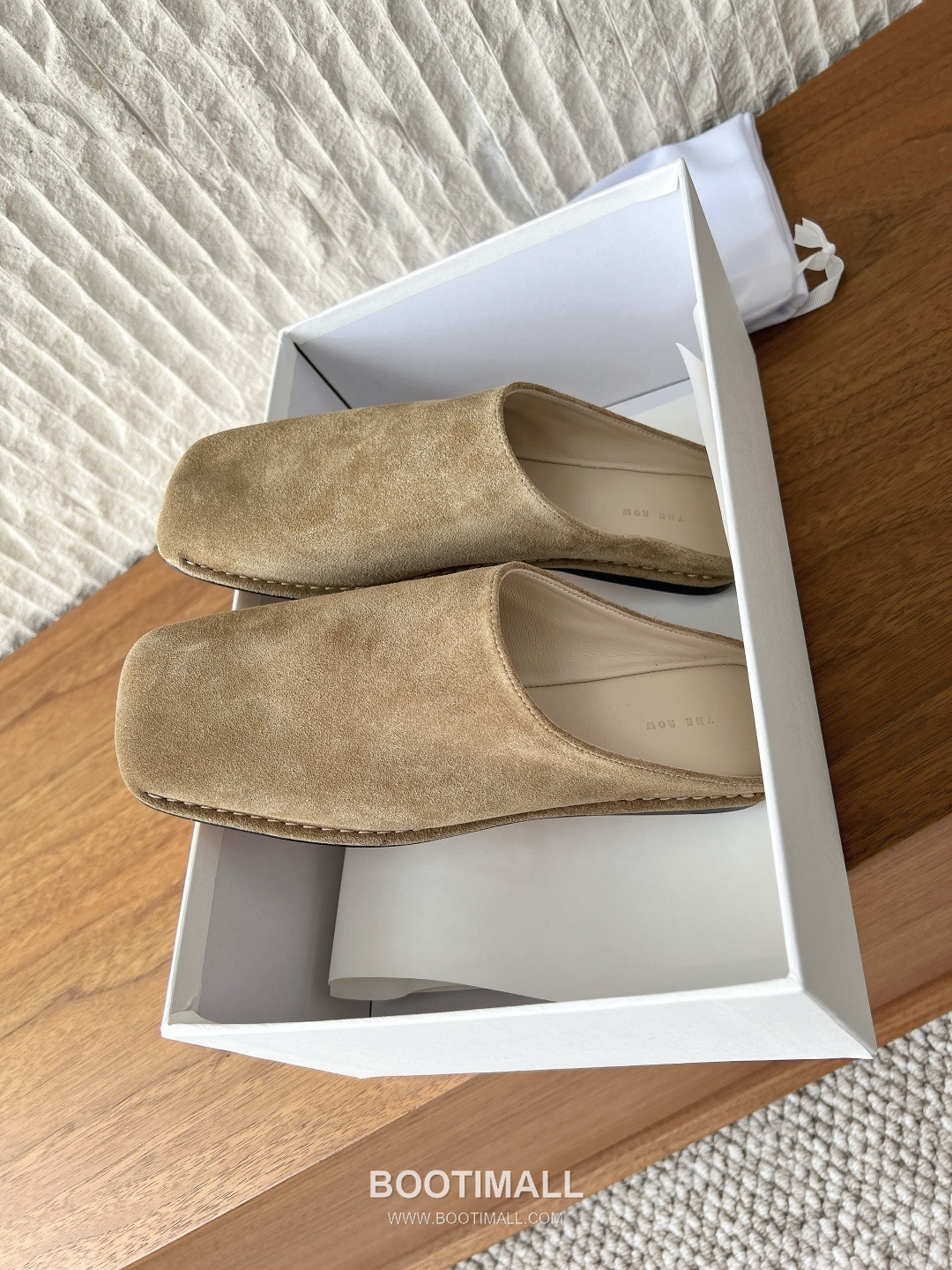 The Row Leather Suede Open Back Mule Flats 더로우 레더 스웨이드 오픈백 뮬 플랫 슈즈 4