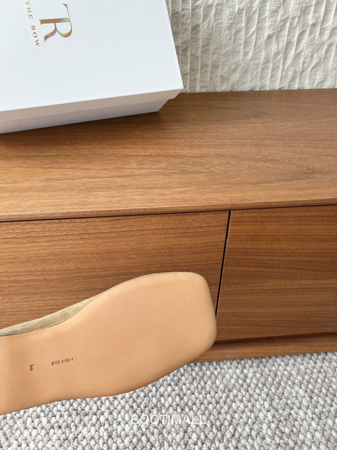 The Row Leather Suede Open Back Mule Flats 더로우 레더 스웨이드 오픈백 뮬 플랫 슈즈 9