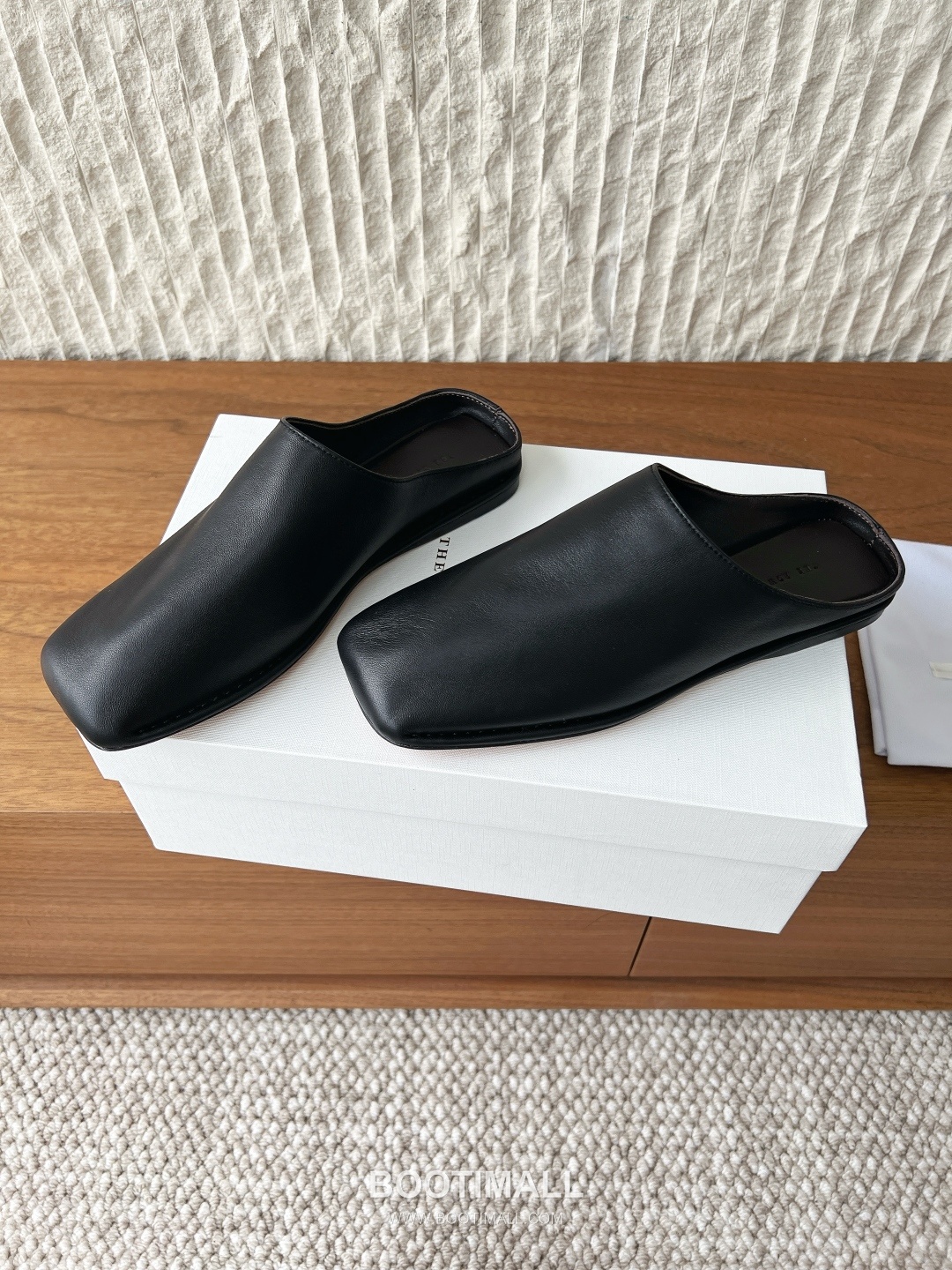 The Row Leather Suede Open Back Mule Flats 더로우 레더 스웨이드 오픈백 뮬 플랫 슈즈 3