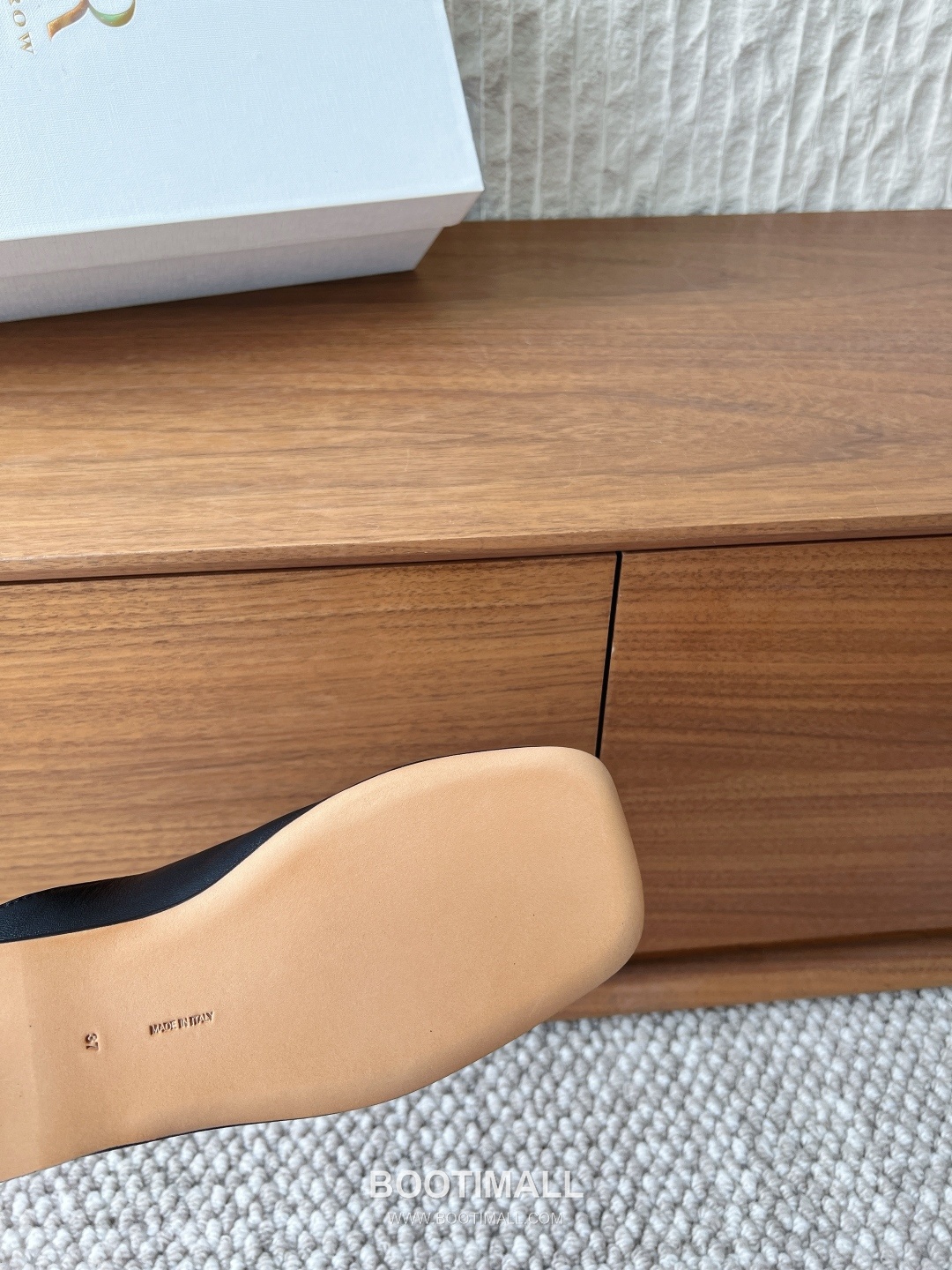 The Row Leather Suede Open Back Mule Flats 더로우 레더 스웨이드 오픈백 뮬 플랫 슈즈 9