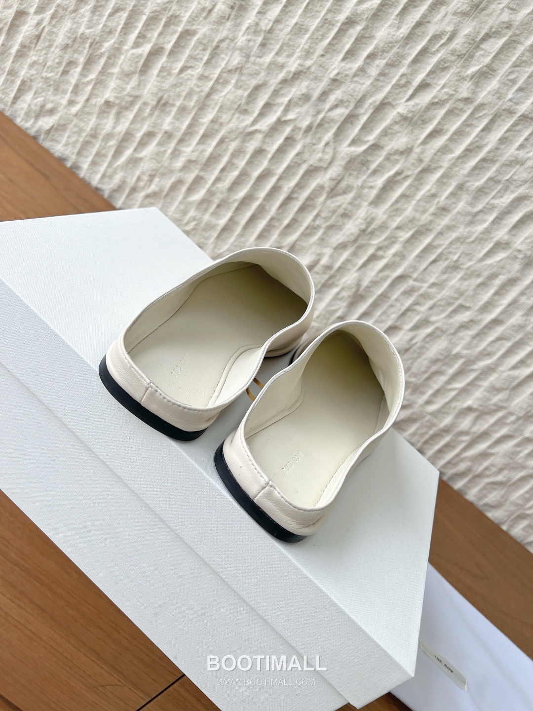 The Row Leather Suede Open Back Mule Flats 더로우 레더 스웨이드 오픈백 뮬 플랫 슈즈 6