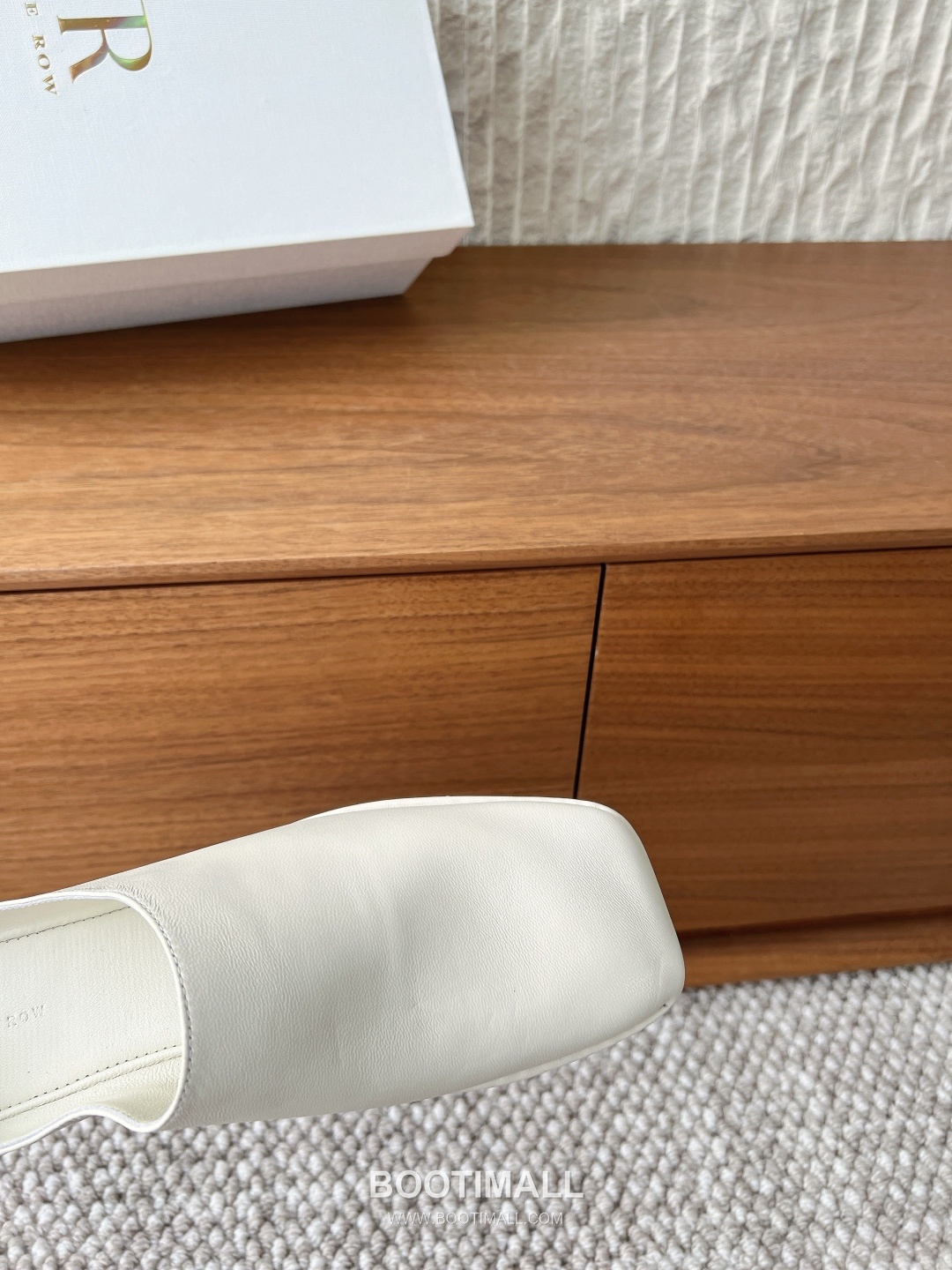 The Row Leather Suede Open Back Mule Flats 더로우 레더 스웨이드 오픈백 뮬 플랫 슈즈 8