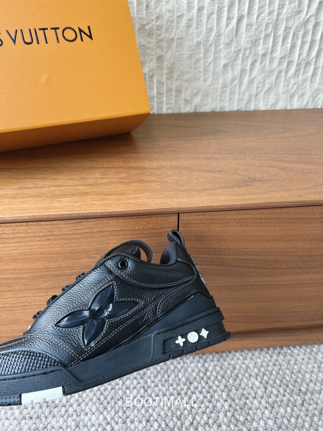 Louis Vuitton LV Skate Suede Leather Mesh Chunky Sneakers 루이비통 LV 스케이트 스웨이드 레더 메쉬 청키 스니커즈 7