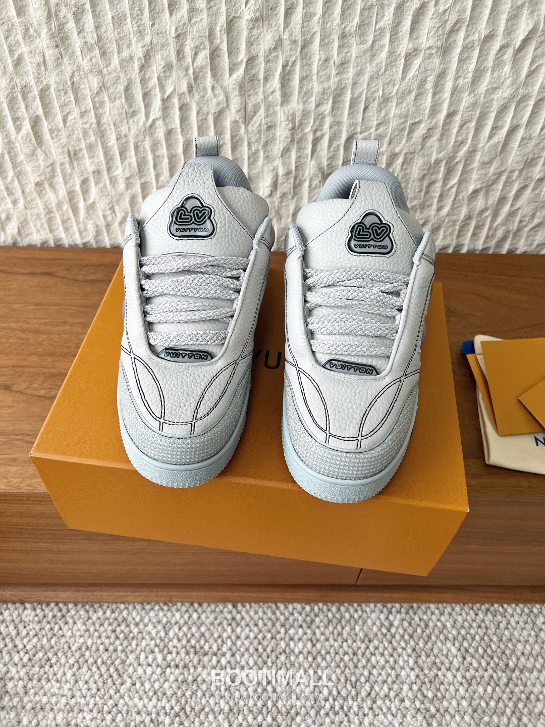 Louis Vuitton LV Skate Suede Leather Mesh Chunky Sneakers 루이비통 LV 스케이트 스웨이드 레더 메쉬 청키 스니커즈 1