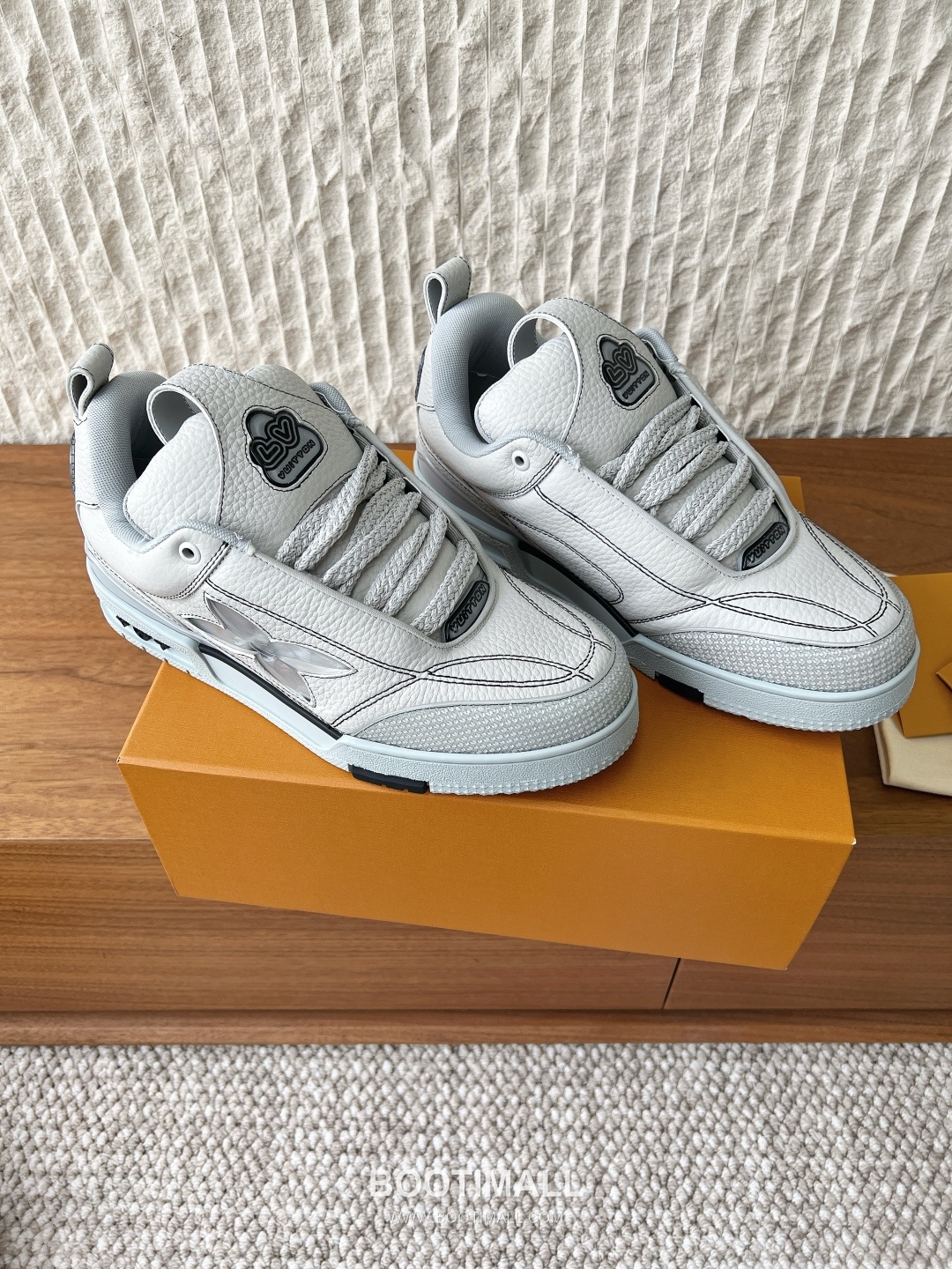 Louis Vuitton LV Skate Suede Leather Mesh Chunky Sneakers 루이비통 LV 스케이트 스웨이드 레더 메쉬 청키 스니커즈 2