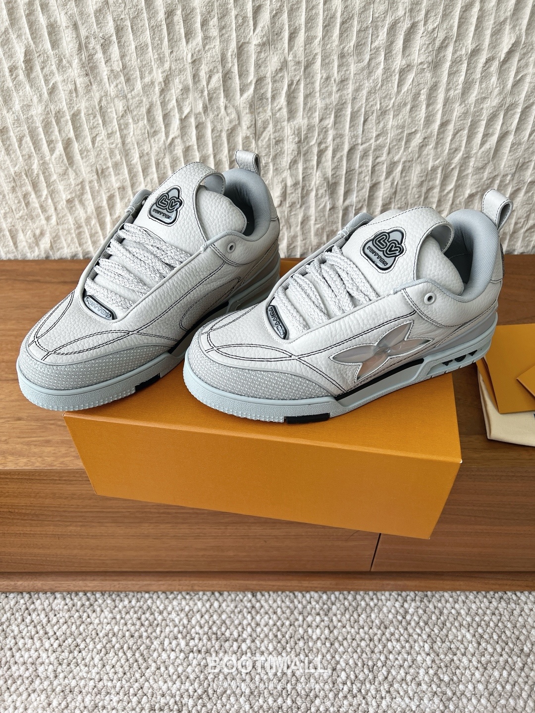 Louis Vuitton LV Skate Suede Leather Mesh Chunky Sneakers 루이비통 LV 스케이트 스웨이드 레더 메쉬 청키 스니커즈 3