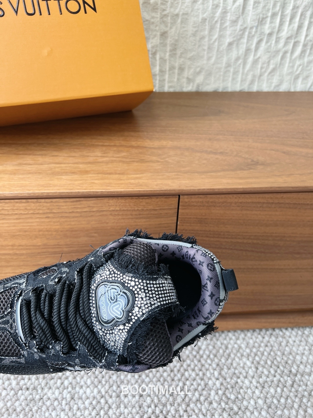 Louis Vuitton LV Skate Suede Leather Mesh Chunky Sneakers 루이비통 LV 스케이트 스웨이드 레더 메쉬 청키 스니커즈 8