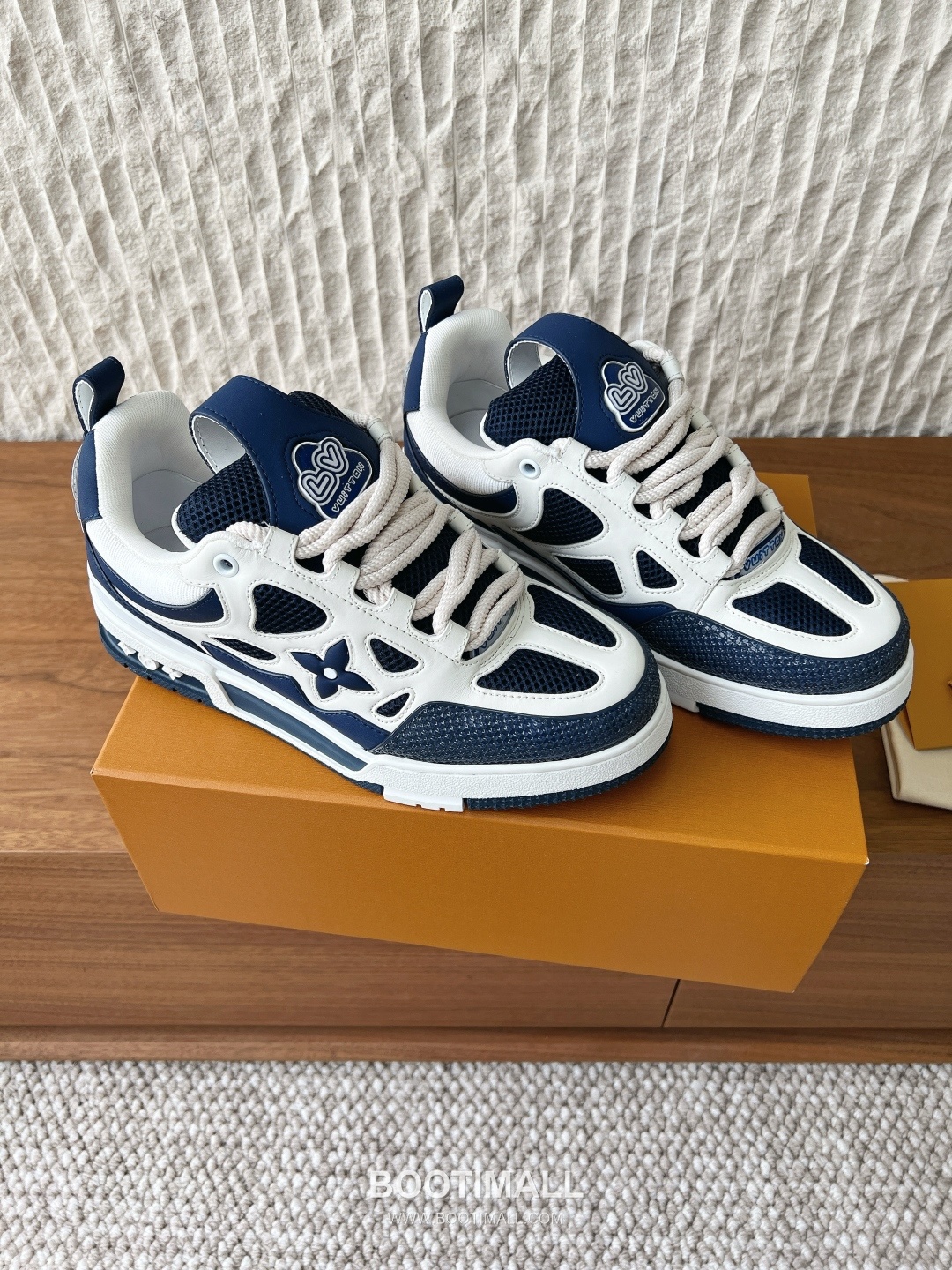 Louis Vuitton LV Skate Suede Leather Mesh Chunky Sneakers 루이비통 LV 스케이트 스웨이드 레더 메쉬 청키 스니커즈 2