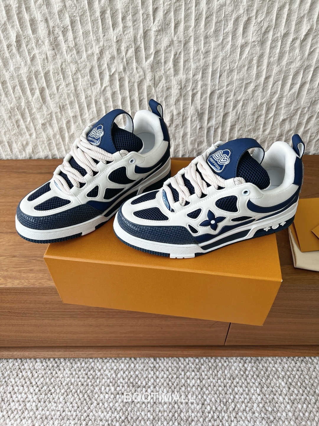 Louis Vuitton LV Skate Suede Leather Mesh Chunky Sneakers 루이비통 LV 스케이트 스웨이드 레더 메쉬 청키 스니커즈 3