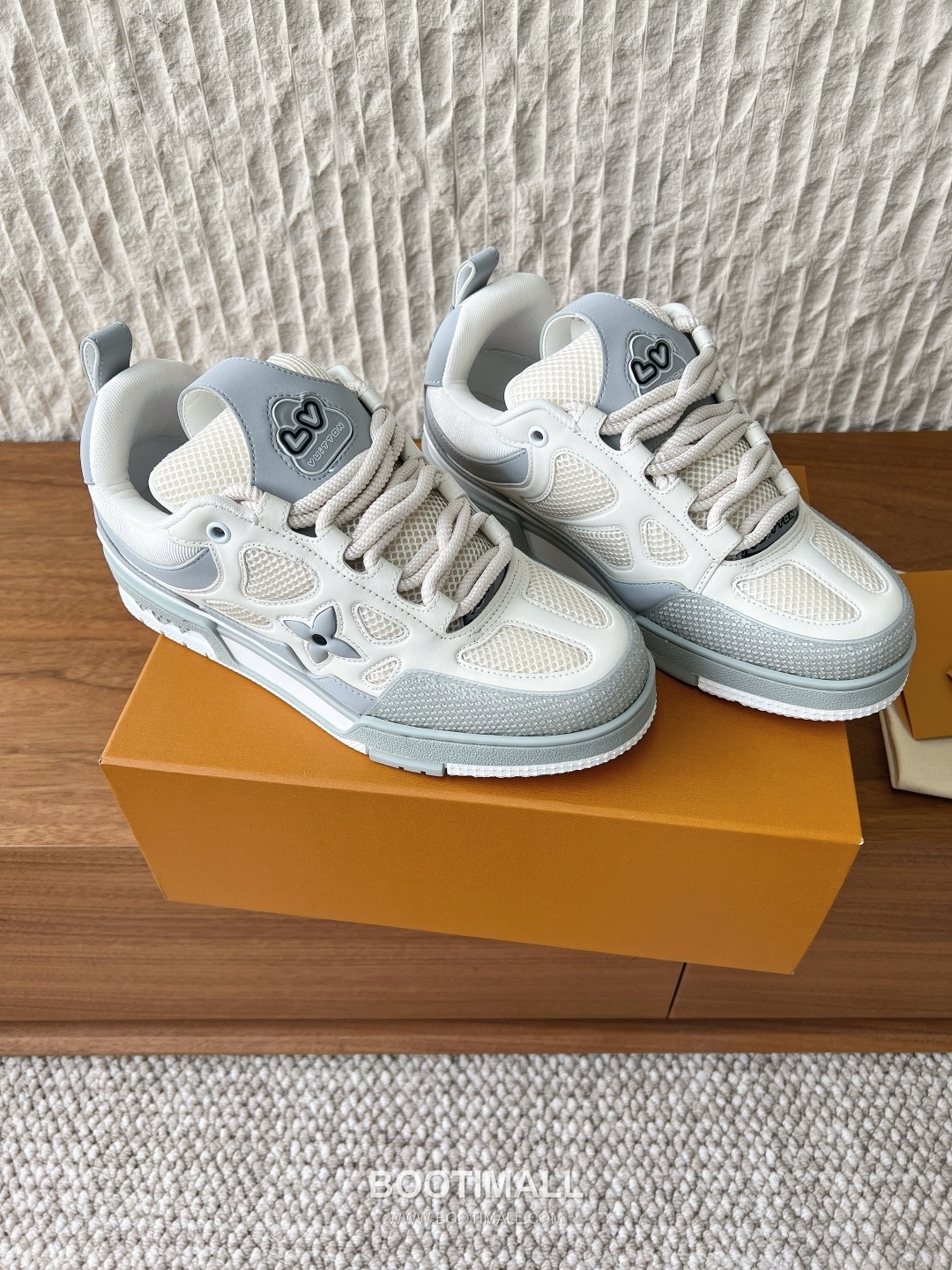 Louis Vuitton LV Skate Suede Leather Mesh Chunky Sneakers 루이비통 LV 스케이트 스웨이드 레더 메쉬 청키 스니커즈 2