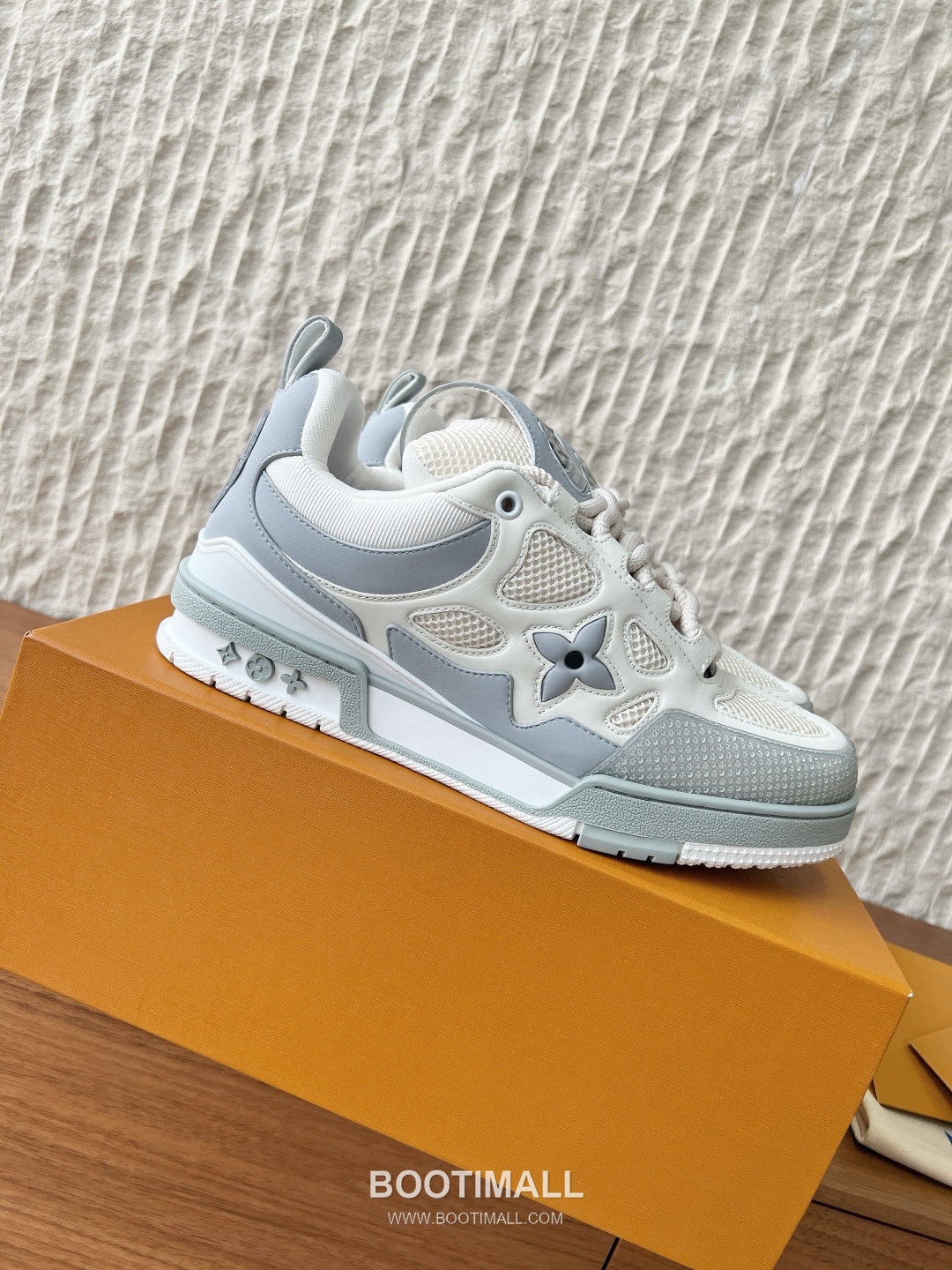 Louis Vuitton LV Skate Suede Leather Mesh Chunky Sneakers 루이비통 LV 스케이트 스웨이드 레더 메쉬 청키 스니커즈 4