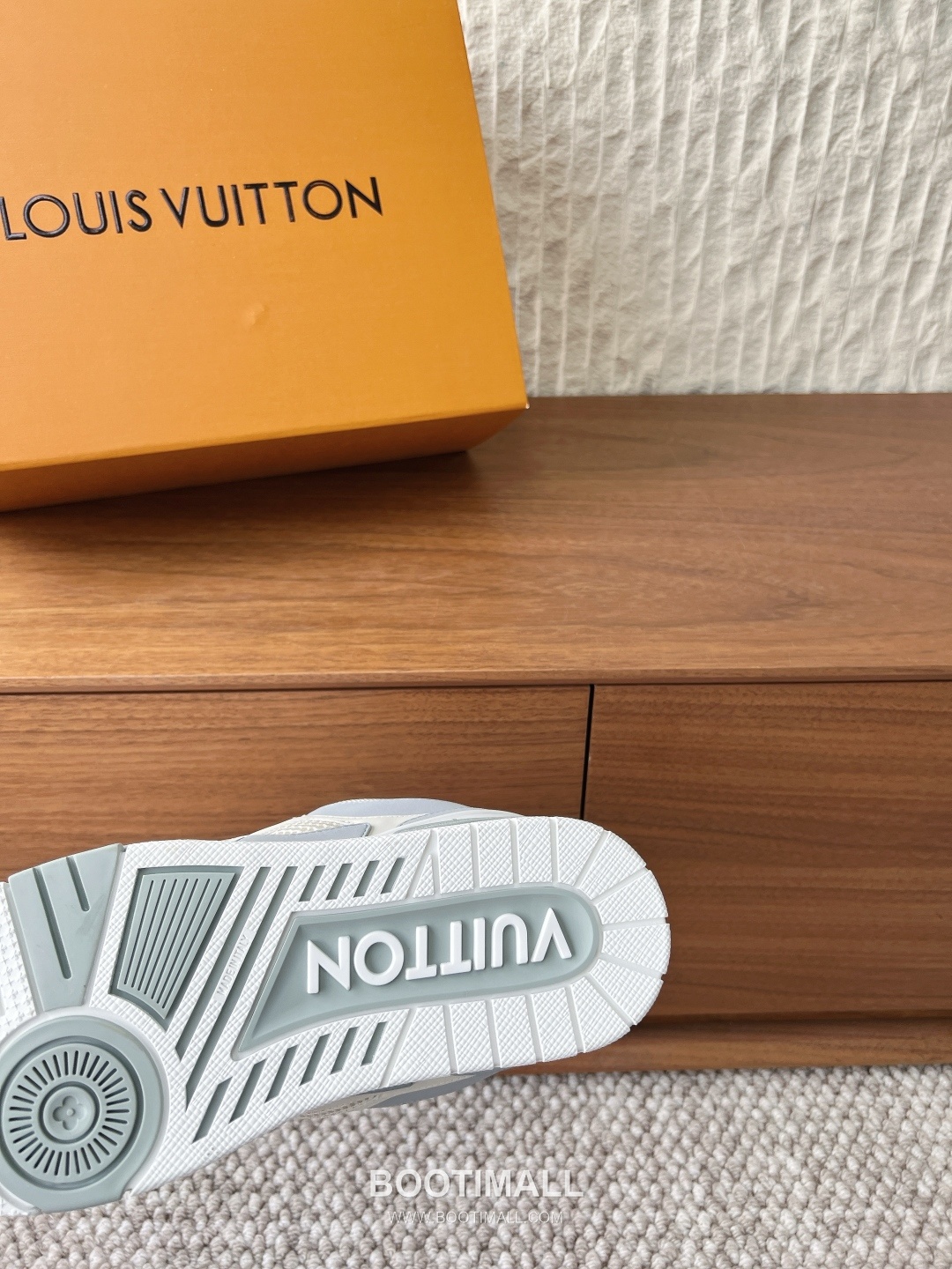 Louis Vuitton LV Skate Suede Leather Mesh Chunky Sneakers 루이비통 LV 스케이트 스웨이드 레더 메쉬 청키 스니커즈 9