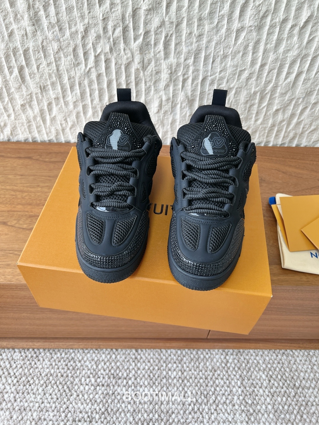 Louis Vuitton LV Skate Suede Leather Mesh Chunky Sneakers 루이비통 LV 스케이트 스웨이드 레더 메쉬 청키 스니커즈 1