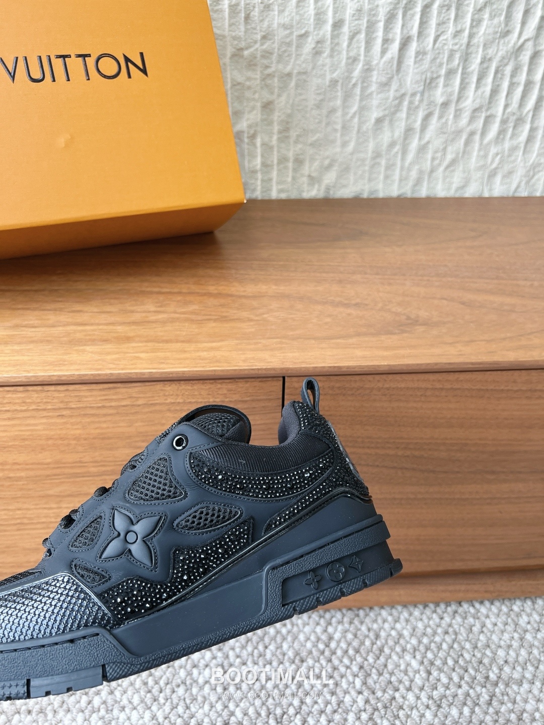 Louis Vuitton LV Skate Suede Leather Mesh Chunky Sneakers 루이비통 LV 스케이트 스웨이드 레더 메쉬 청키 스니커즈 7