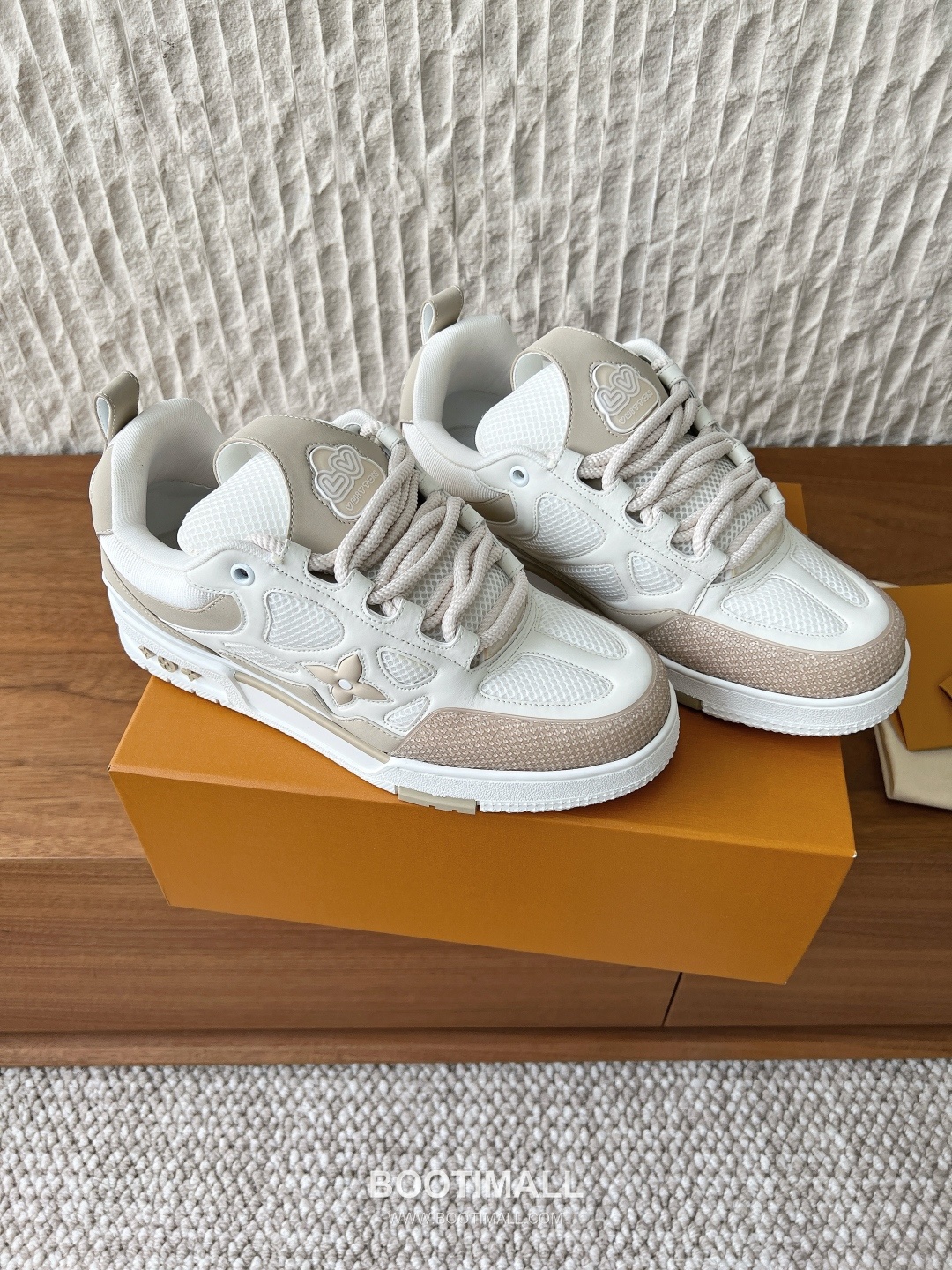 Louis Vuitton LV Skate Suede Leather Mesh Chunky Sneakers 루이비통 LV 스케이트 스웨이드 레더 메쉬 청키 스니커즈 2