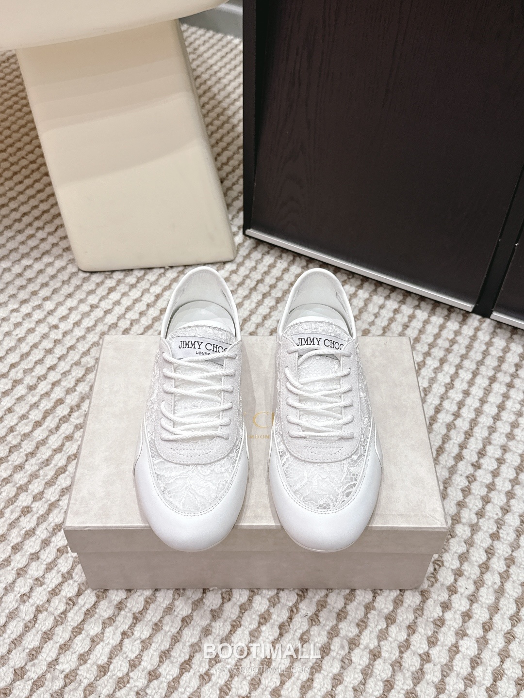 Jimmy Choo Diamond Leather Lace Chunky Sole Sneakers 지미추 다이아몬드 레더 레이스 청키솔 스니커즈 1