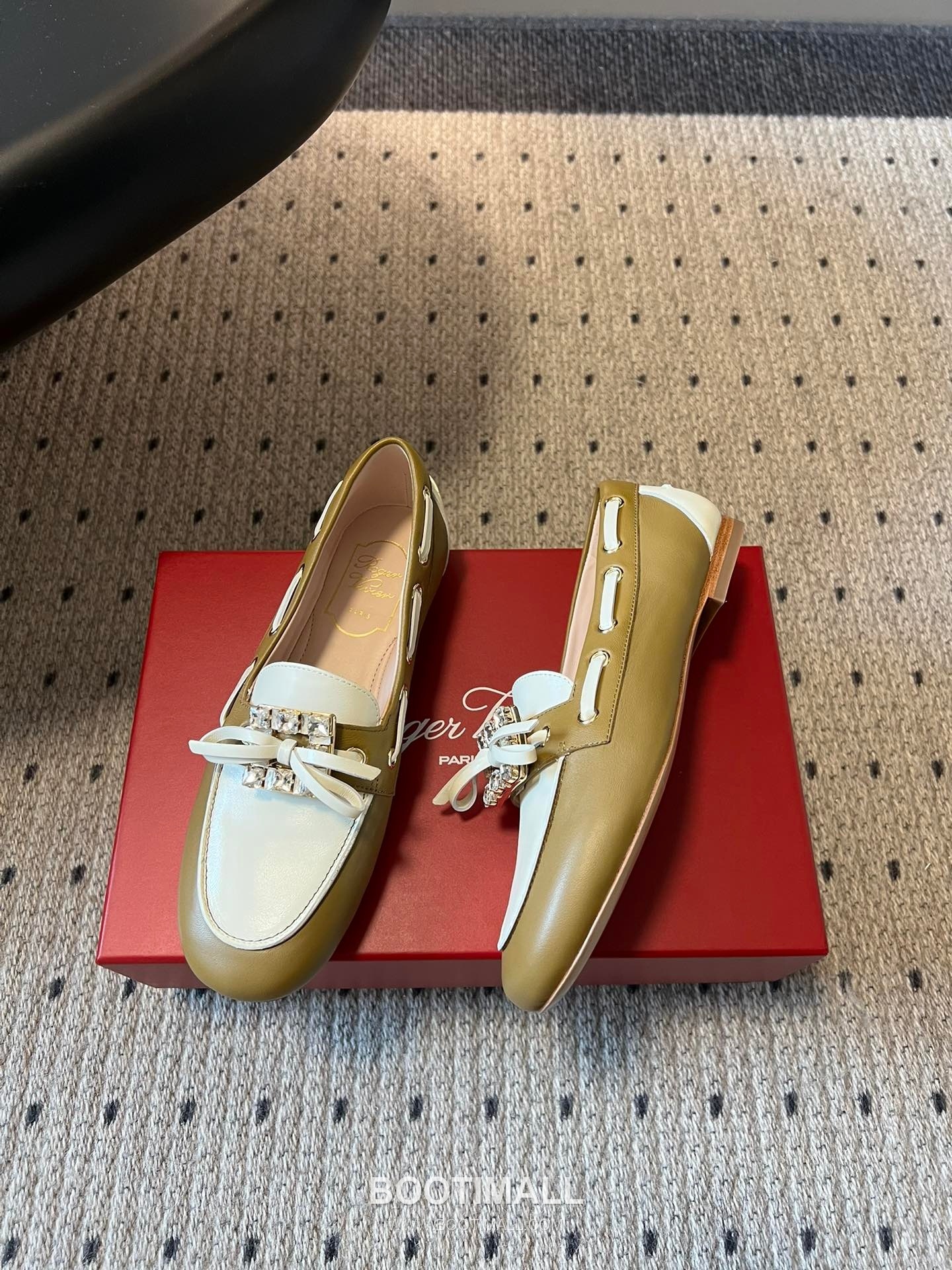 Roger Vivier Belle Vivier Leather Suede Crystal Buckle Loafer Shoes 로저 비비에 벨 비비에 레더 스웨이드 크리스탈 버클 로퍼 슈즈 12