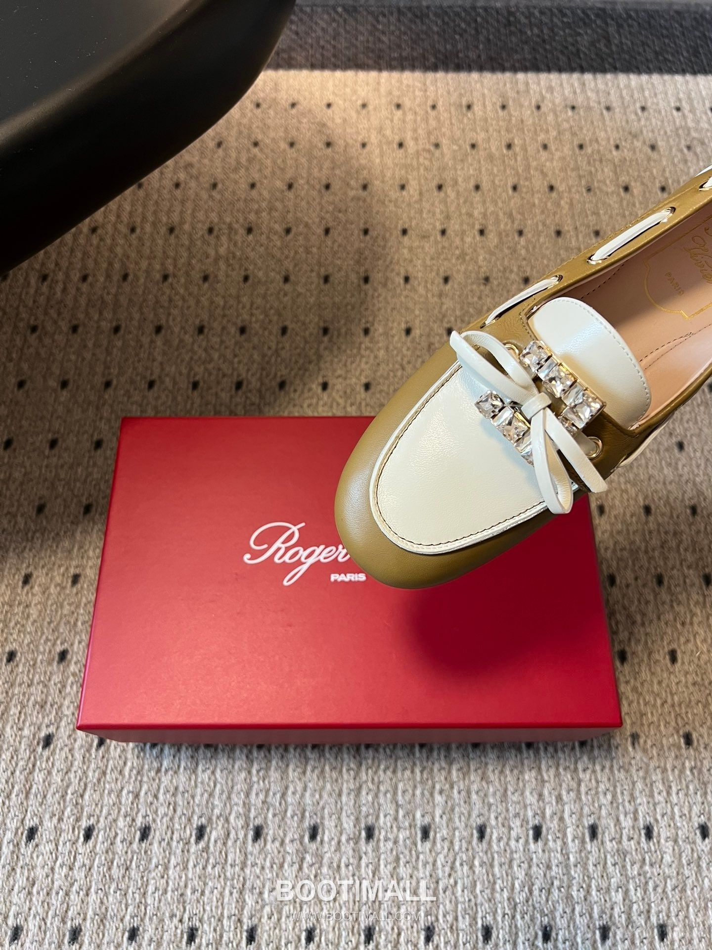 Roger Vivier Belle Vivier Leather Suede Crystal Buckle Loafer Shoes 로저 비비에 벨 비비에 레더 스웨이드 크리스탈 버클 로퍼 슈즈 15