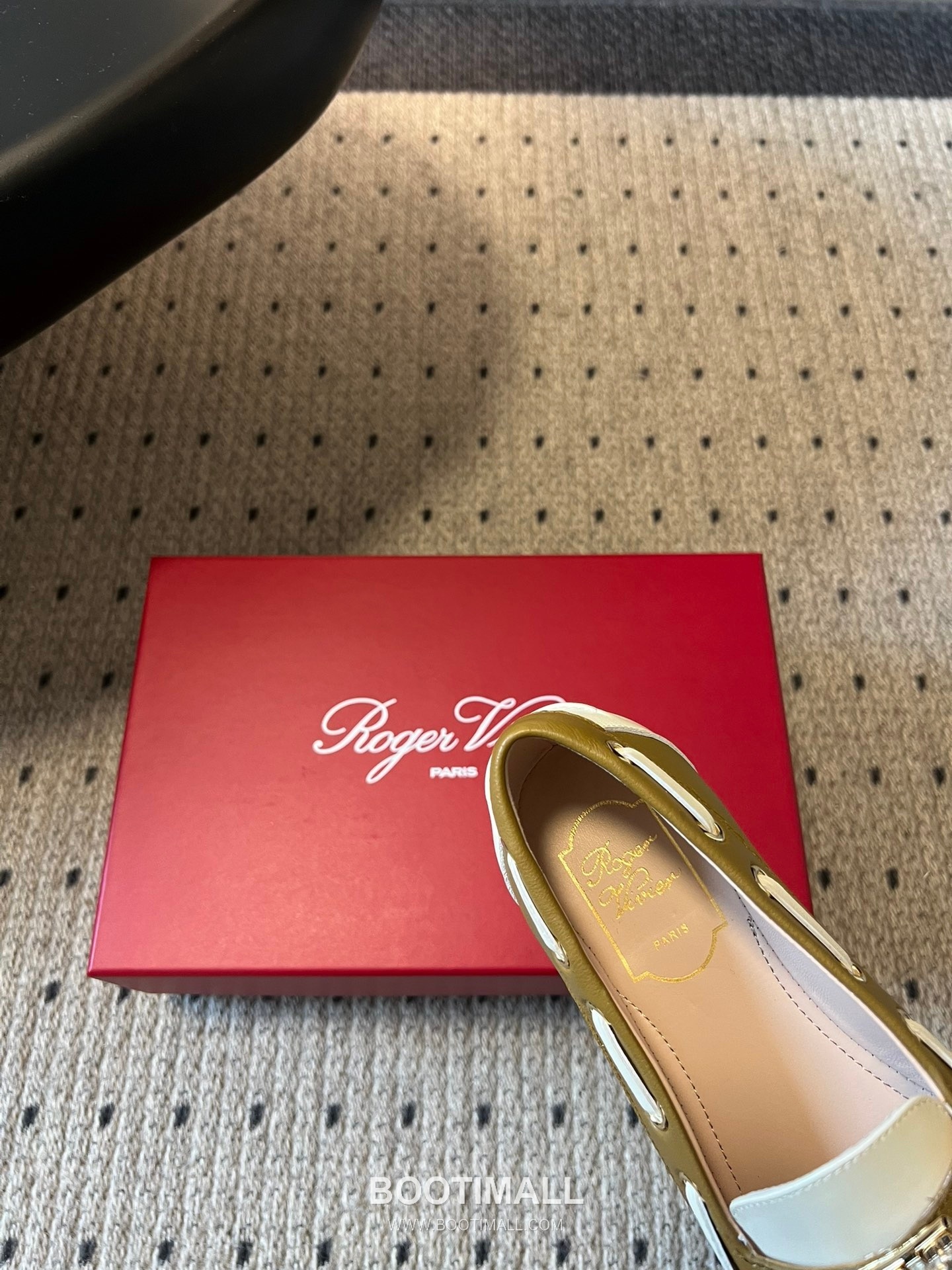 Roger Vivier Belle Vivier Leather Suede Crystal Buckle Loafer Shoes 로저 비비에 벨 비비에 레더 스웨이드 크리스탈 버클 로퍼 슈즈 16