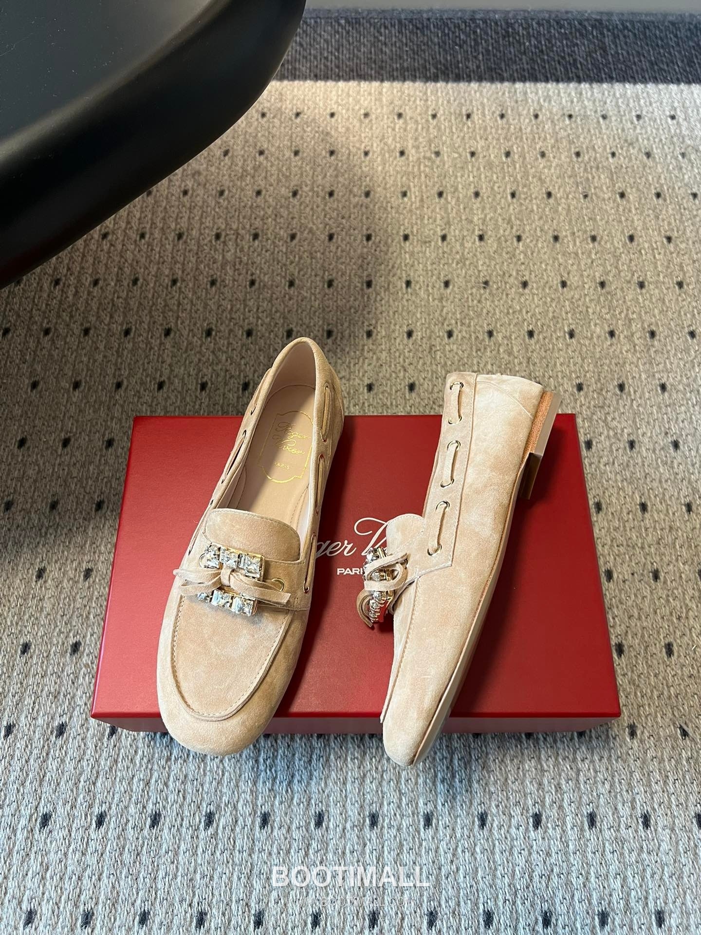 Roger Vivier Belle Vivier Leather Suede Crystal Buckle Loafer Shoes 로저 비비에 벨 비비에 레더 스웨이드 크리스탈 버클 로퍼 슈즈 4