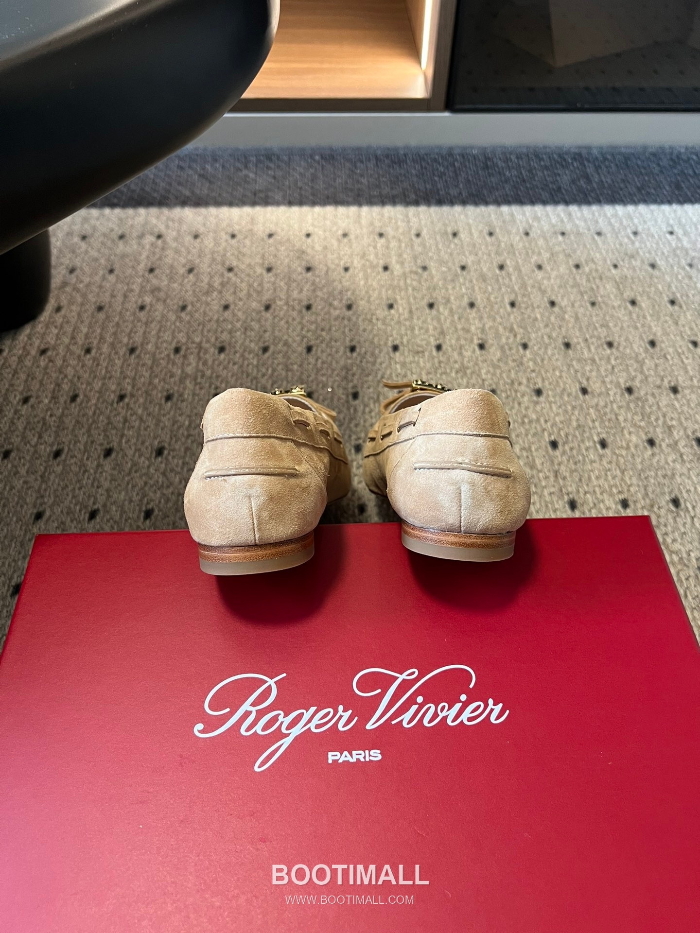 Roger Vivier Belle Vivier Leather Suede Crystal Buckle Loafer Shoes 로저 비비에 벨 비비에 레더 스웨이드 크리스탈 버클 로퍼 슈즈 9