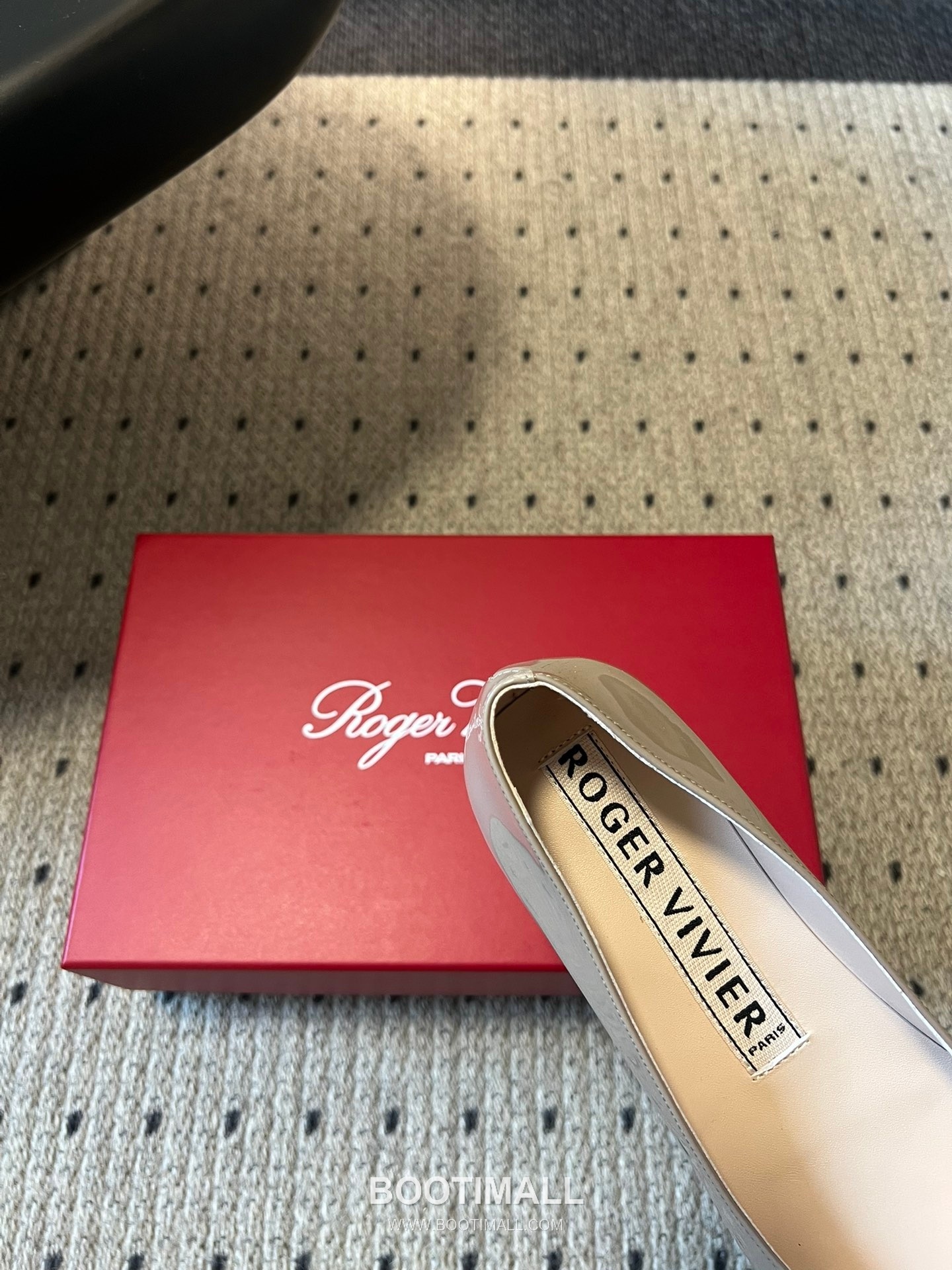 Roger Vivier Belle Vivier Patent Leather Metal Buckle Ballet Flats 로저 비비에 벨 비비에 페이턴트 레더 메탈 버클 발레 플랫 슈즈 8
