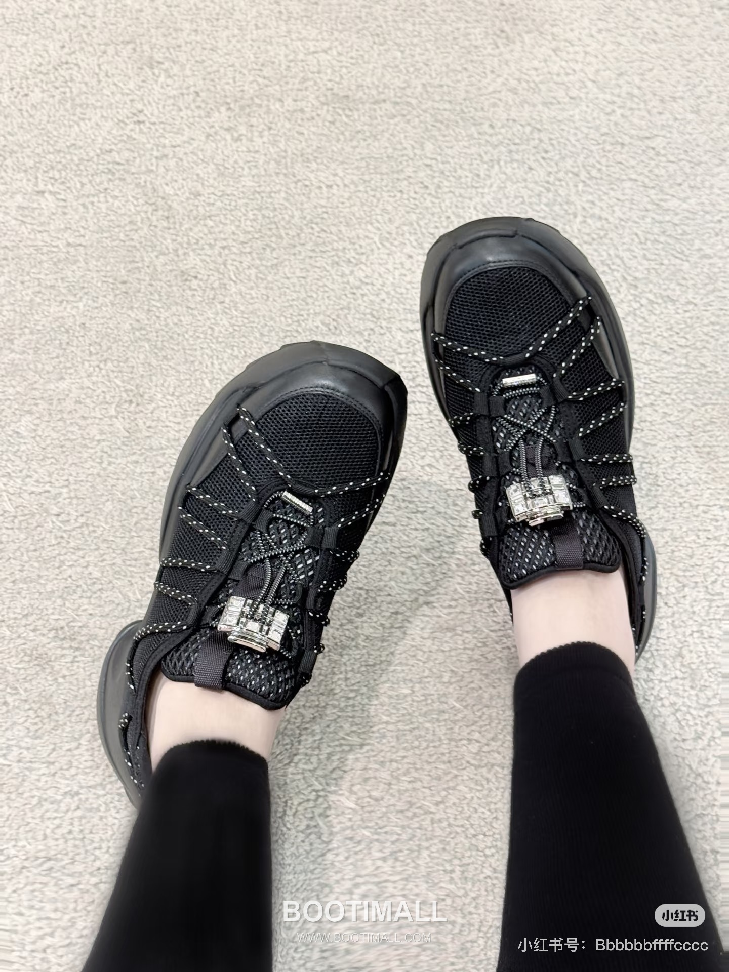 Roger Vivier Viv' Run Leather Mesh Crystal Buckle Chunky Sneakers 로저 비비에 비브 런 레더 메쉬 크리스탈 버클 청키 스니커즈 4