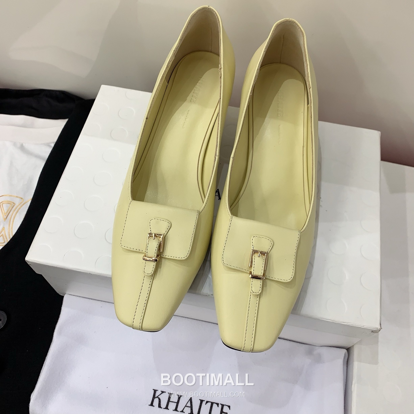 Khaite Leather Pointed Toe Heeled Pumps 카이트 레더 포인티드 토 힐 펌프스 1