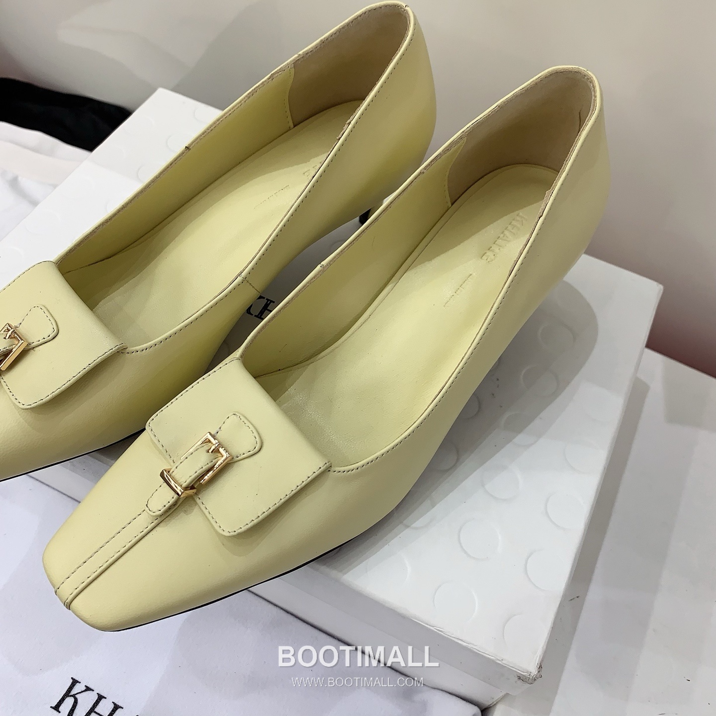 Khaite Leather Pointed Toe Heeled Pumps 카이트 레더 포인티드 토 힐 펌프스 3