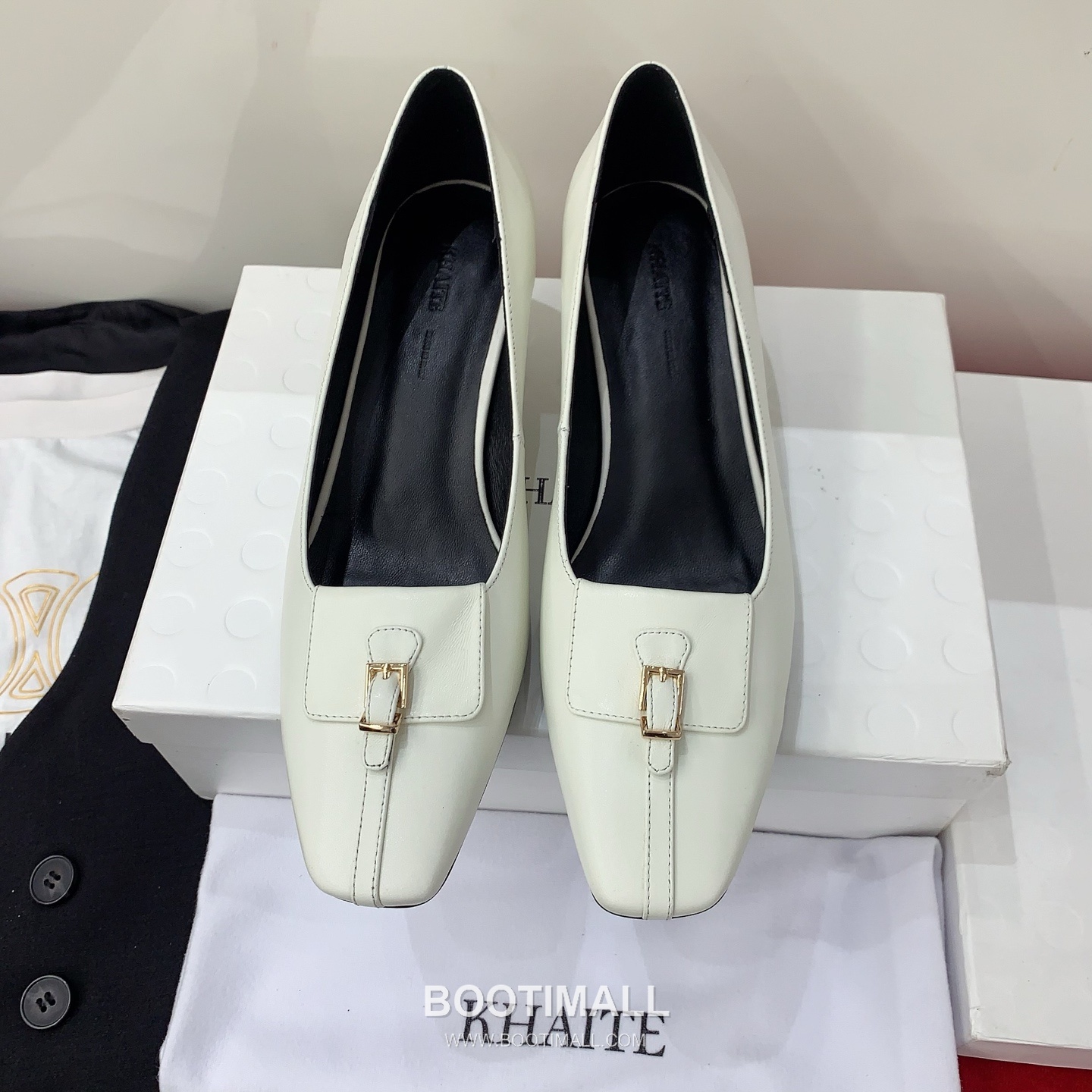 Khaite Leather Pointed Toe Heeled Pumps 카이트 레더 포인티드 토 힐 펌프스 1
