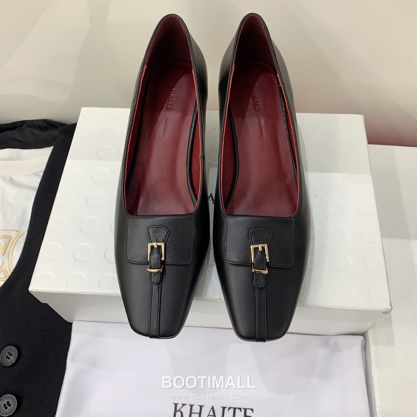 Khaite Leather Pointed Toe Heeled Pumps 카이트 레더 포인티드 토 힐 펌프스 1