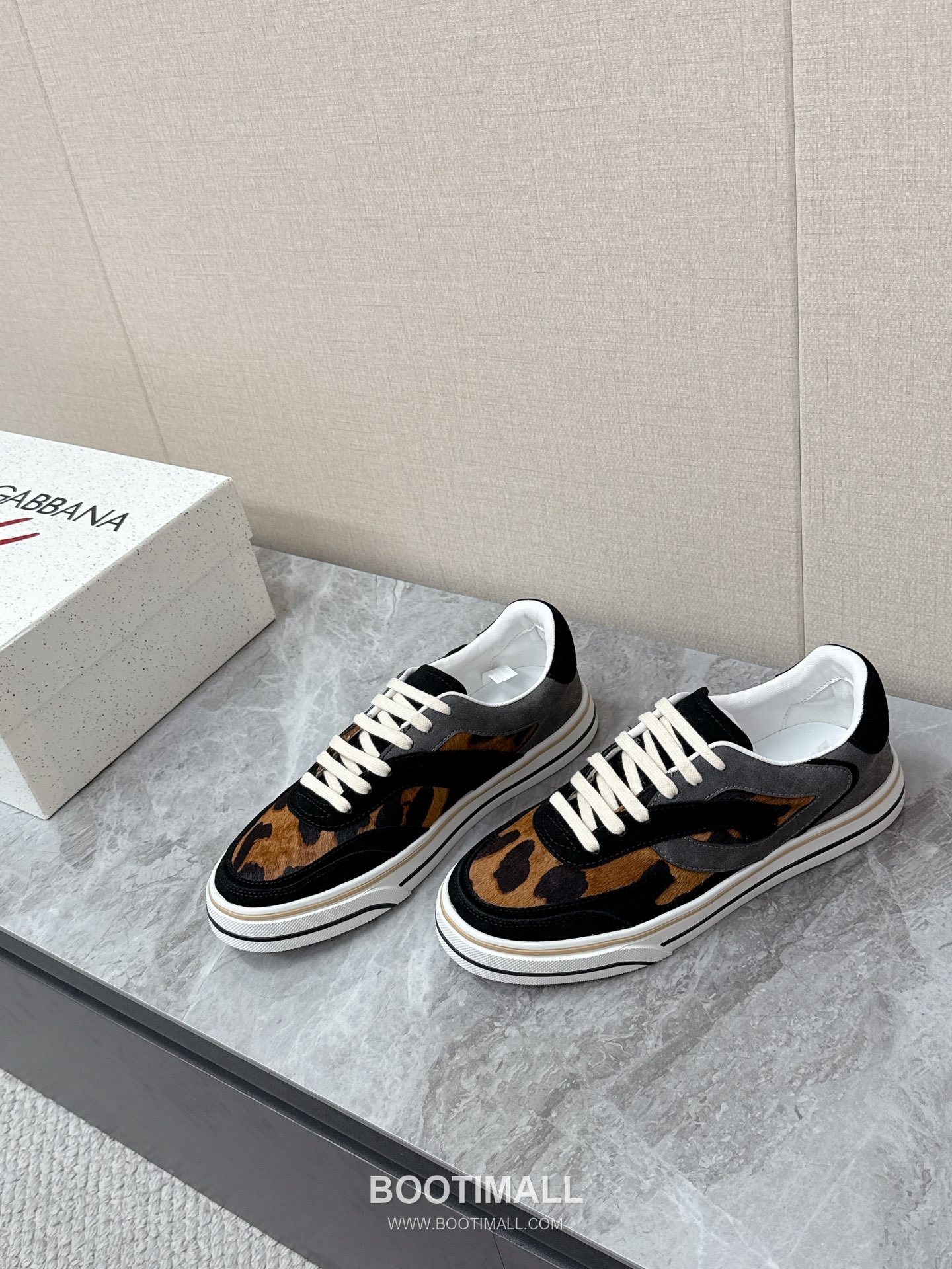 Dolce & Gabbana Space Leather Suede Mesh Chunky Sneakers 돌체앤가바나 스페이스 레더 스웨이드 메쉬 청키 스니커즈 1