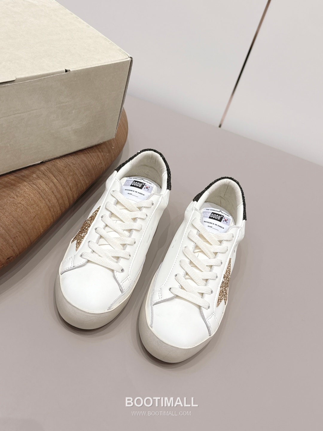 Golden Goose Space Star Leather Distressed Chunky Sneakers 골든구스 스페이스 스타 레더 디스트레스드 청키 스니커즈 1