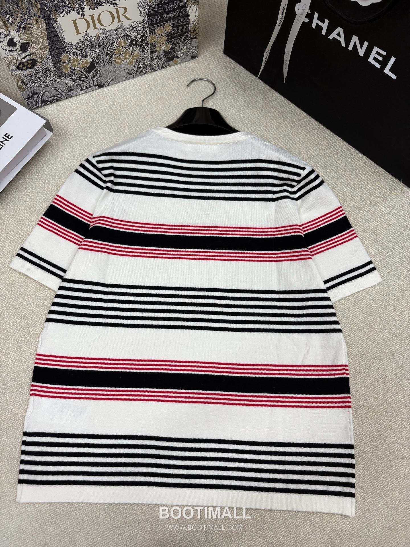 Celine SS26 Striped Silk Blend Knit Short Sleeve T-Shirt 셀린느 스트라이프 실크 블렌드 니트 반팔 티셔츠 11