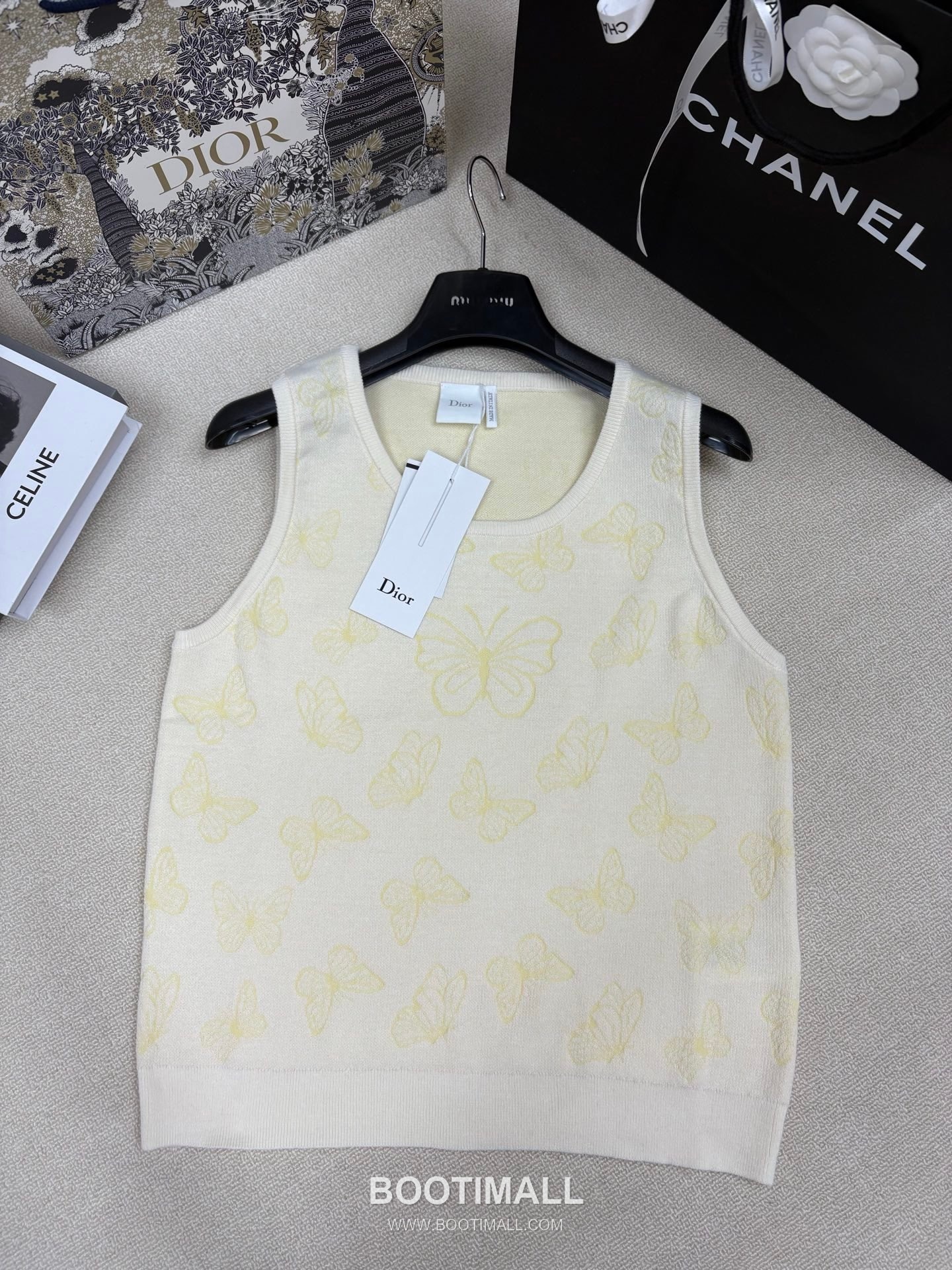 Dior SS26 Butterfly Jacquard Wool Silk Knit Sleeveless Top 디올 버터플라이 자카드 울 실크 니트 슬리브리스 탑 5