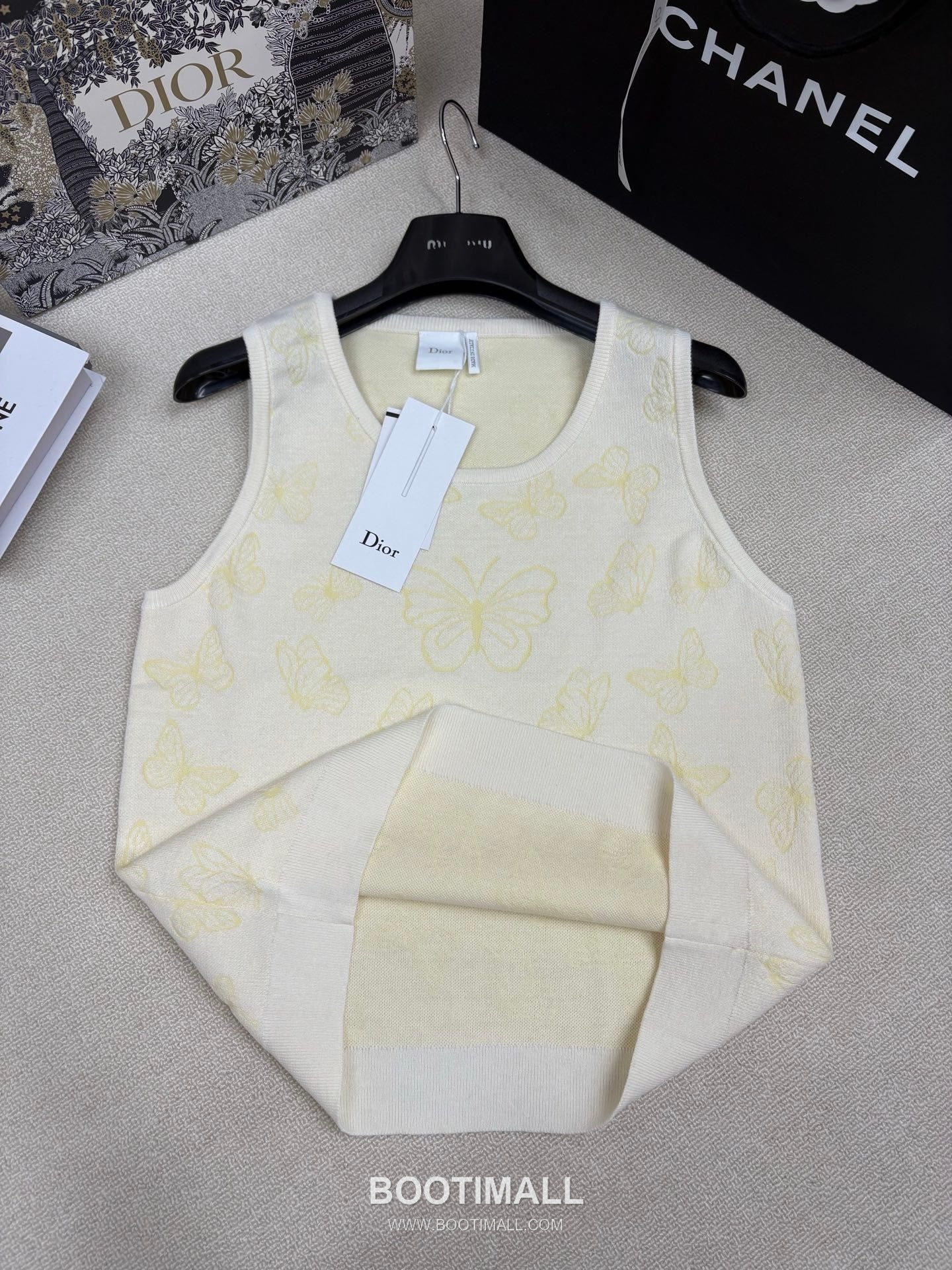Dior SS26 Butterfly Jacquard Wool Silk Knit Sleeveless Top 디올 버터플라이 자카드 울 실크 니트 슬리브리스 탑 6