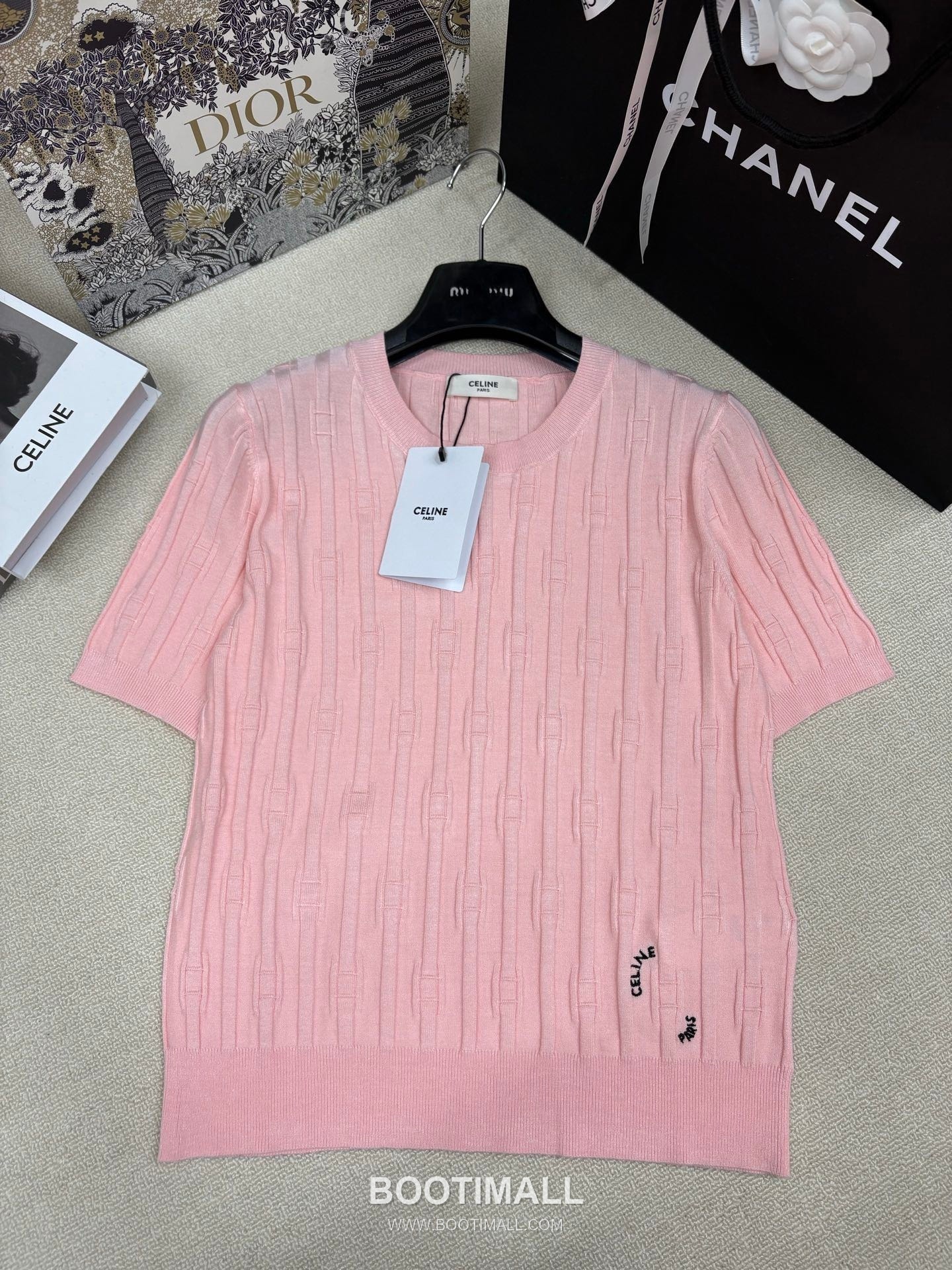 Celine SS26 Vertical Rib Geometric Jacquard Silk Blend Knit Short Sleeve T-Shirt 셀린느 버티컬 립 지오메트릭 자카드 실크 블렌드 니트 반팔 티셔츠 6