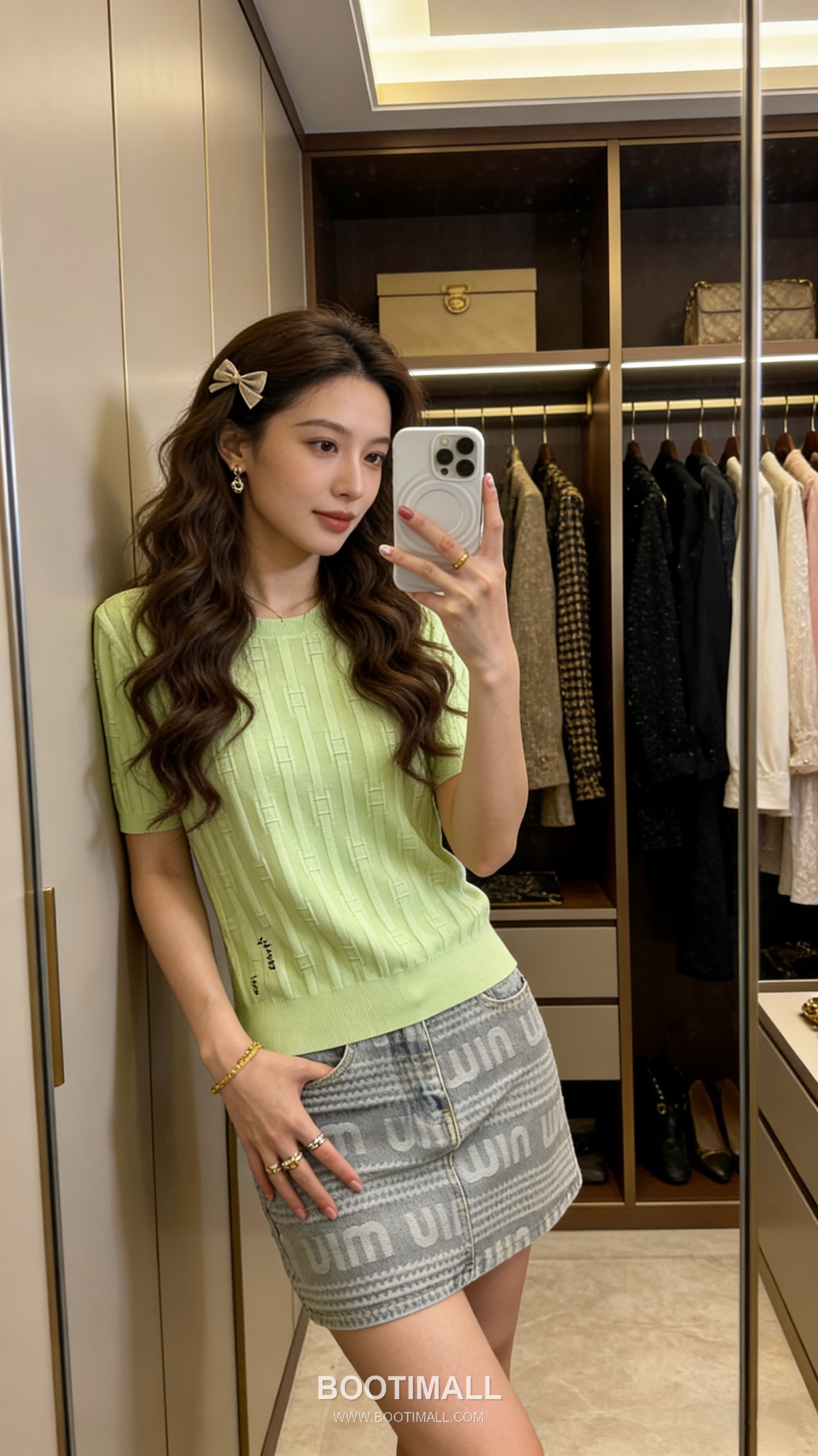 Celine SS26 Vertical Rib Geometric Jacquard Silk Blend Knit Short Sleeve T-Shirt 셀린느 버티컬 립 지오메트릭 자카드 실크 블렌드 니트 반팔 티셔츠 2